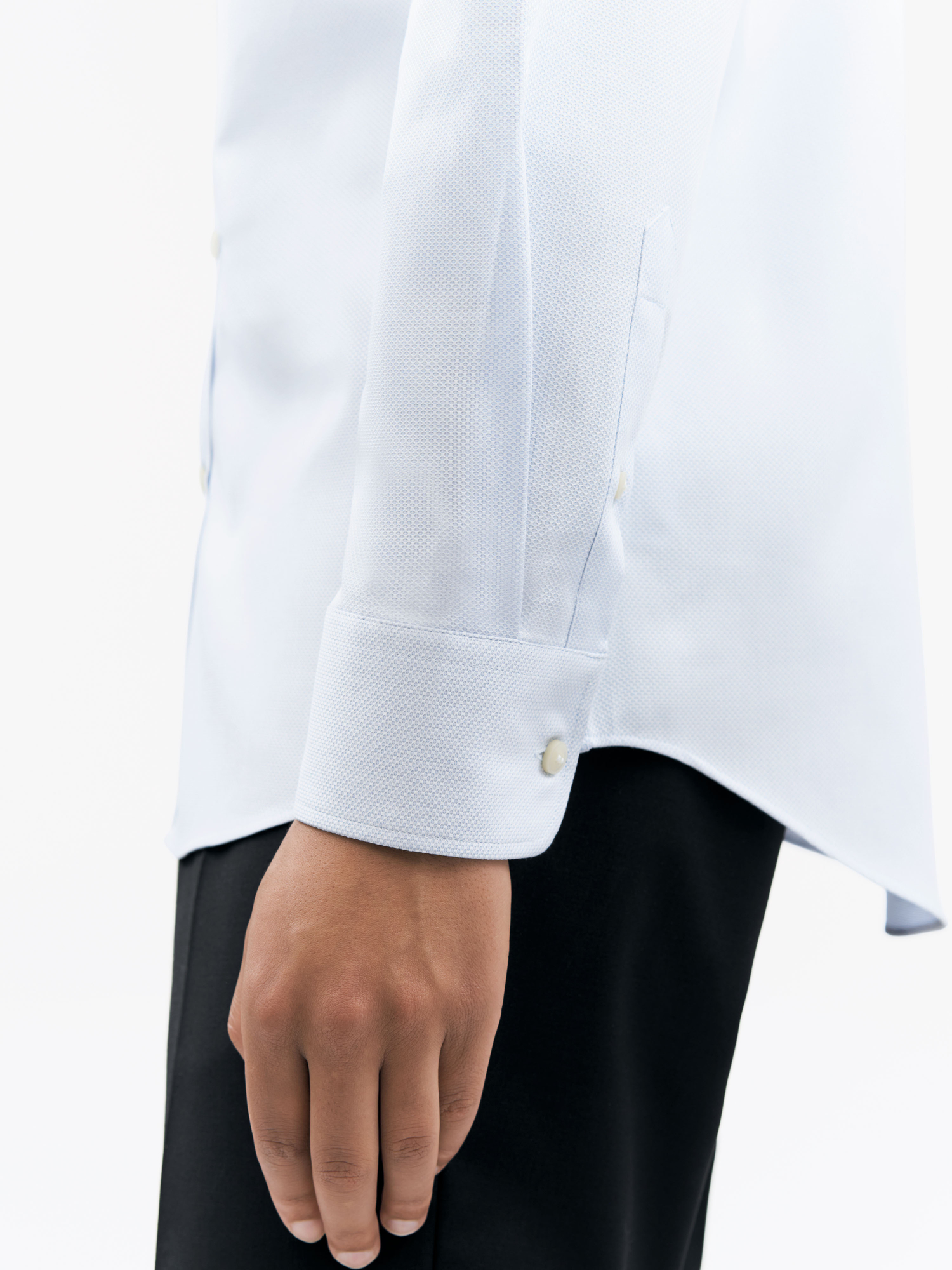 Adley C Cutaway Collar Shirt