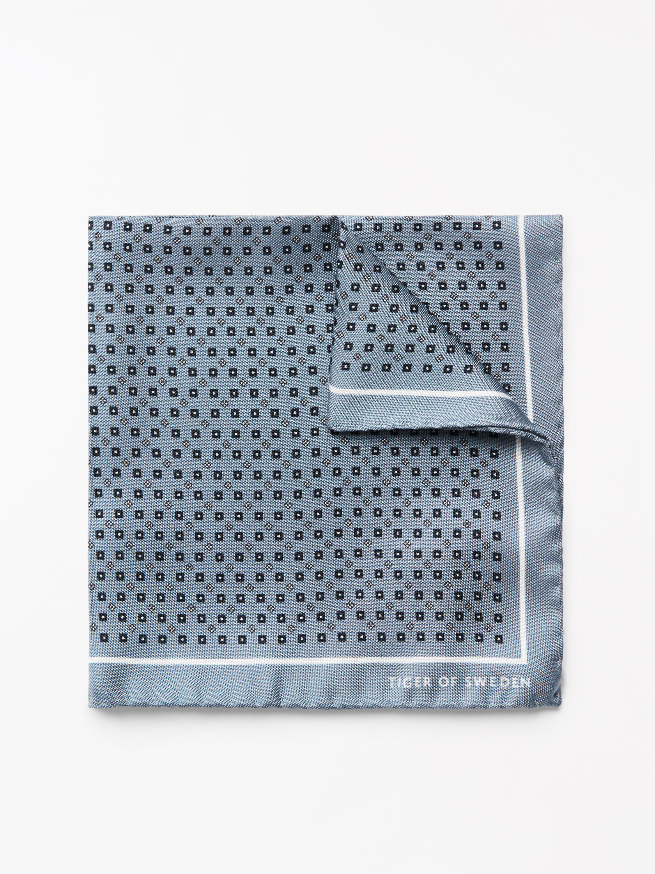 Quadra Patterned Handkerchief
