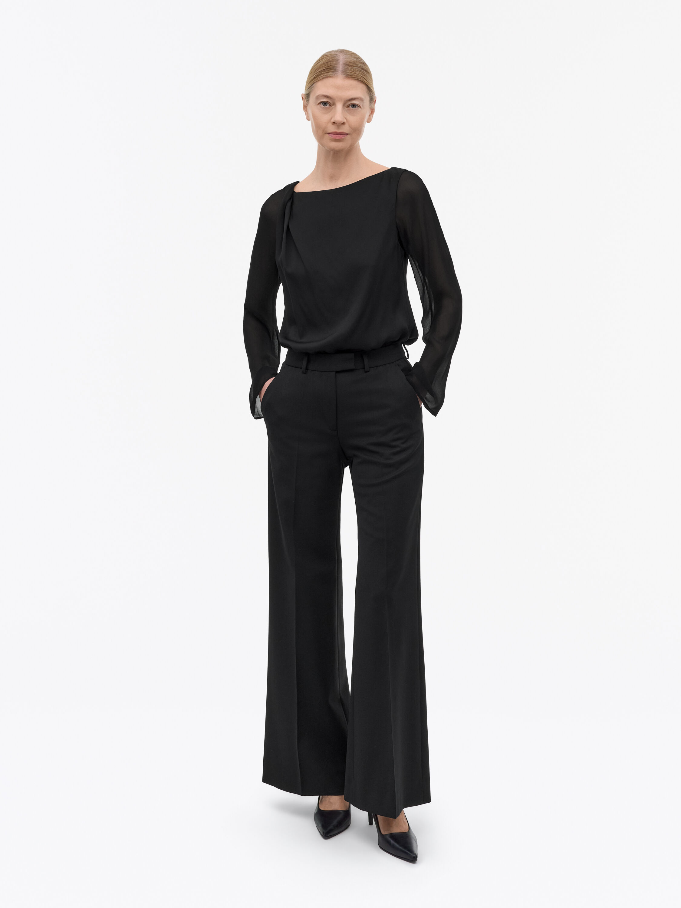 Hedvi Modern Flared Trousers