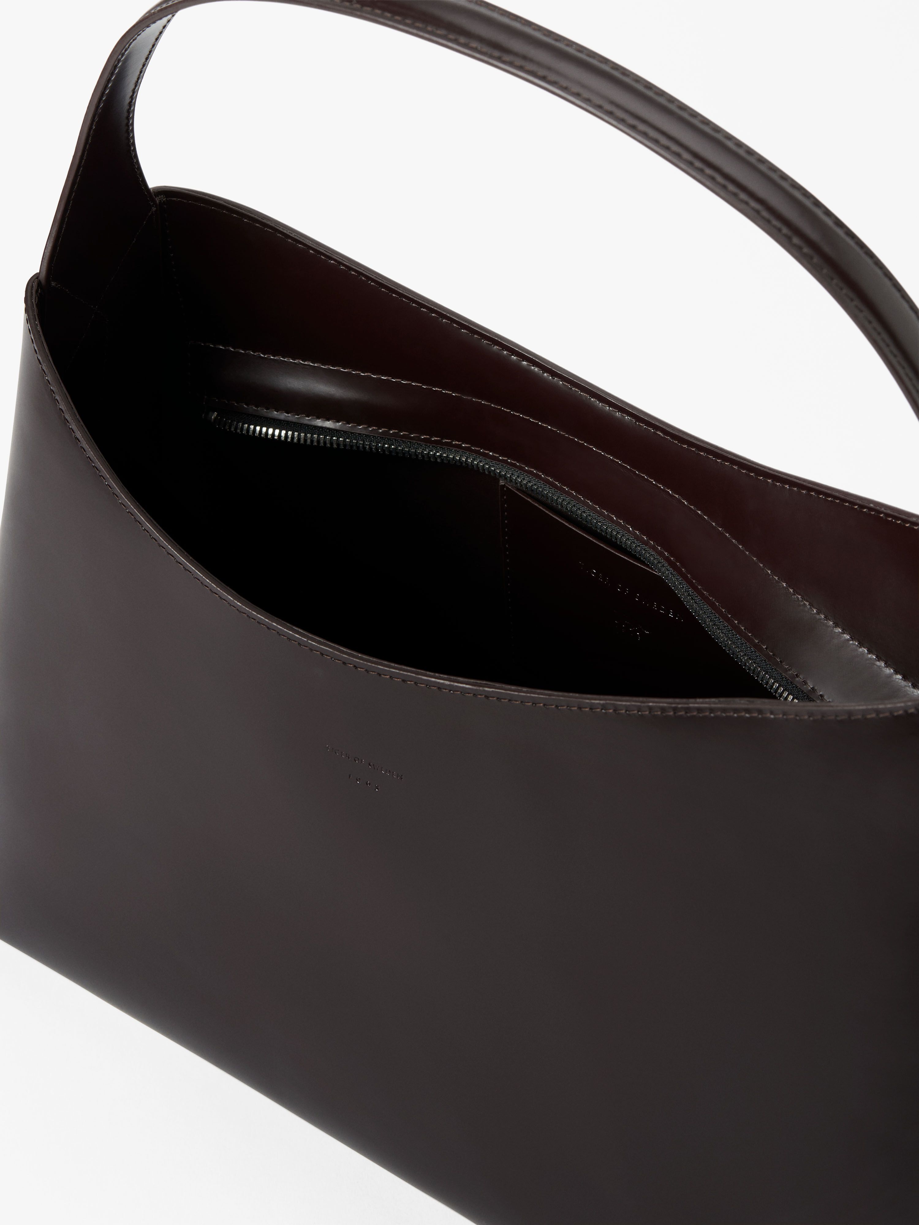 Neira Elegent Leather Bag