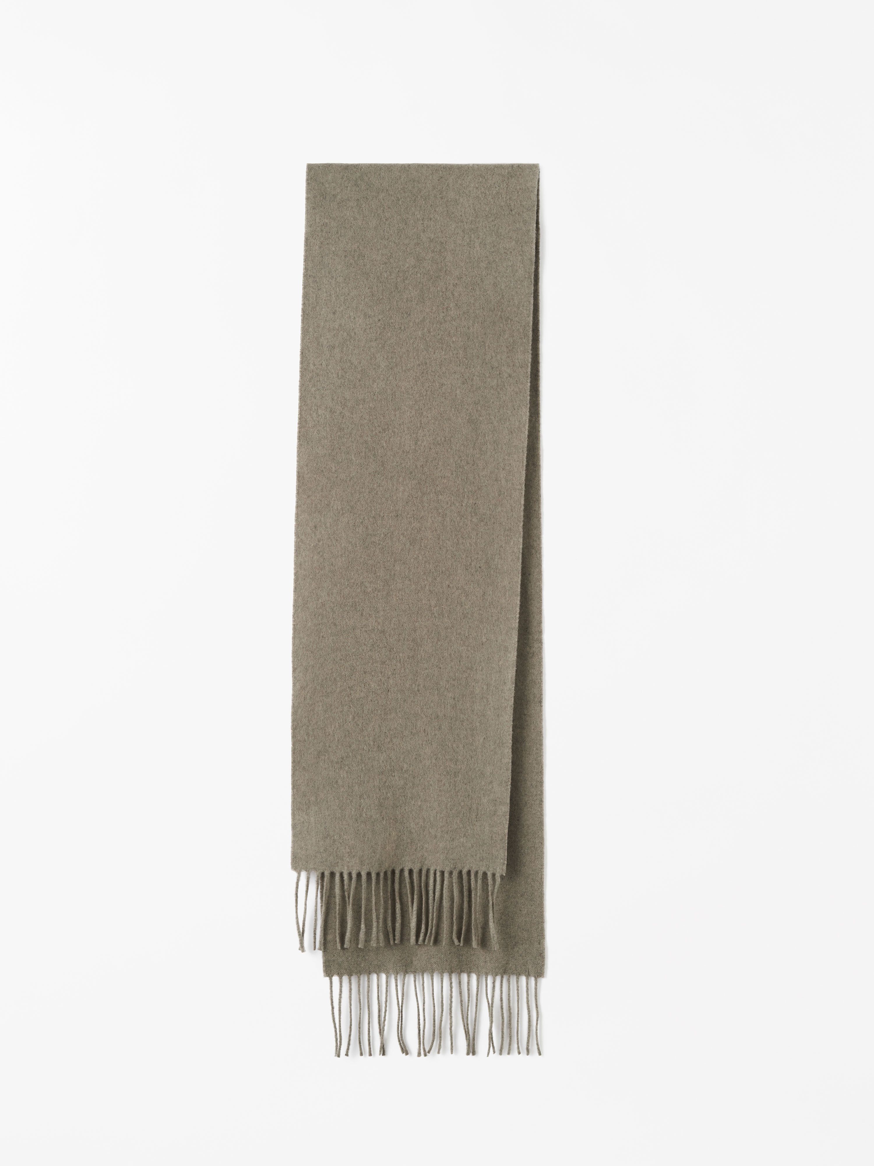 Sylan Classic Wool Scarf