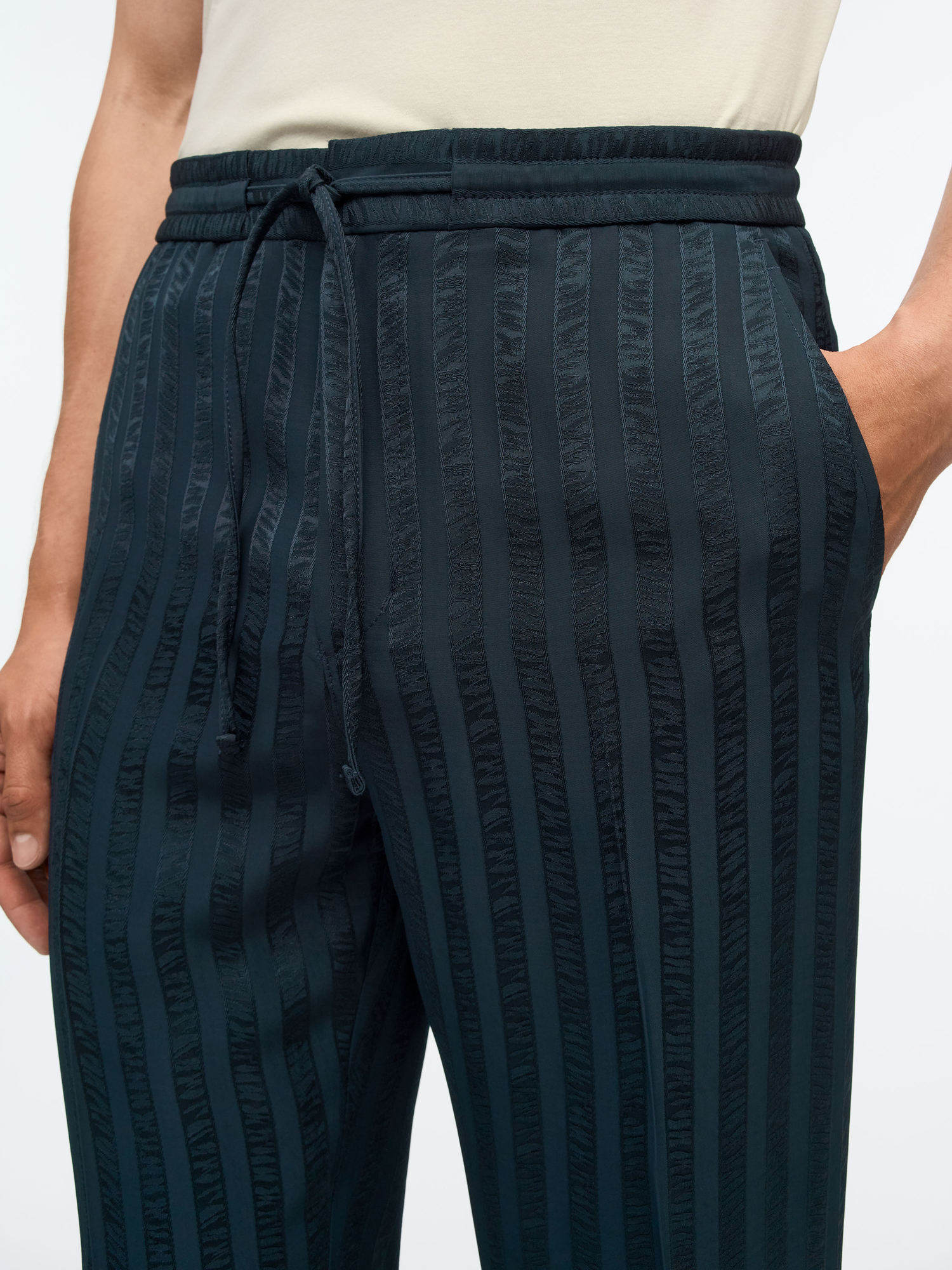 Iscove Jacquard Viscose Pant