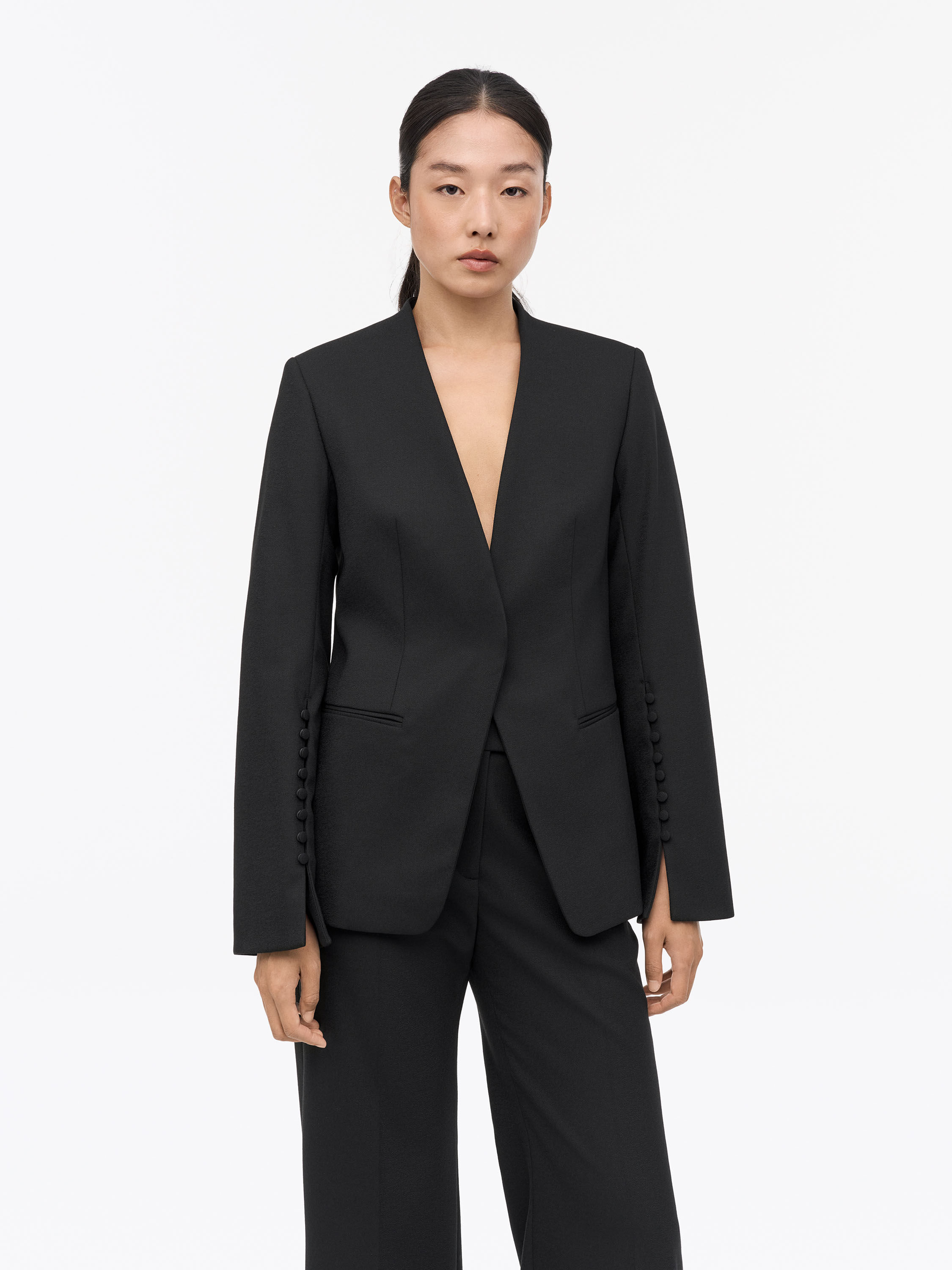 Joni Black Festive Suit