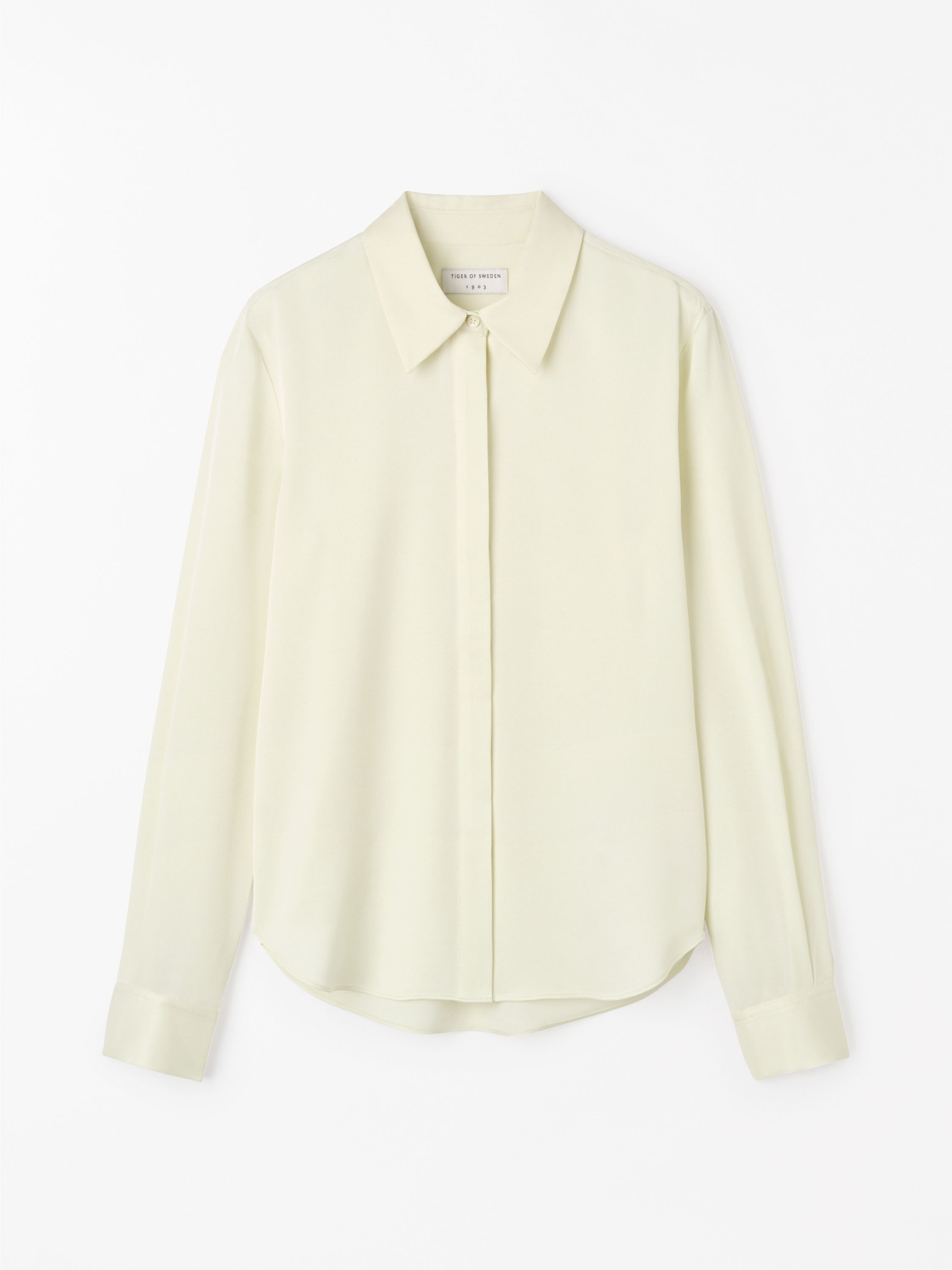 Celsa Skjorta Med Spetsig Krage 