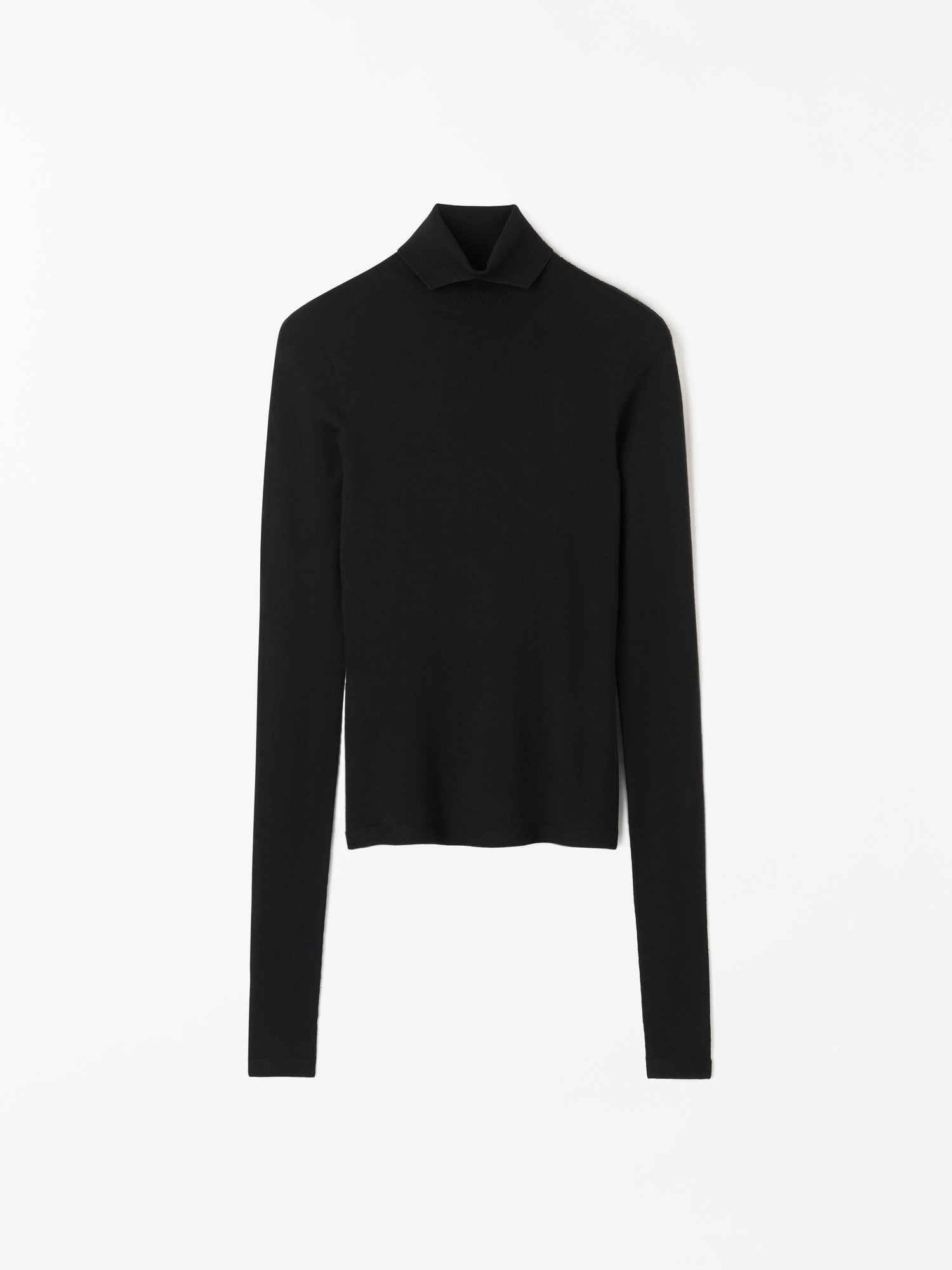 Aminha Sweater