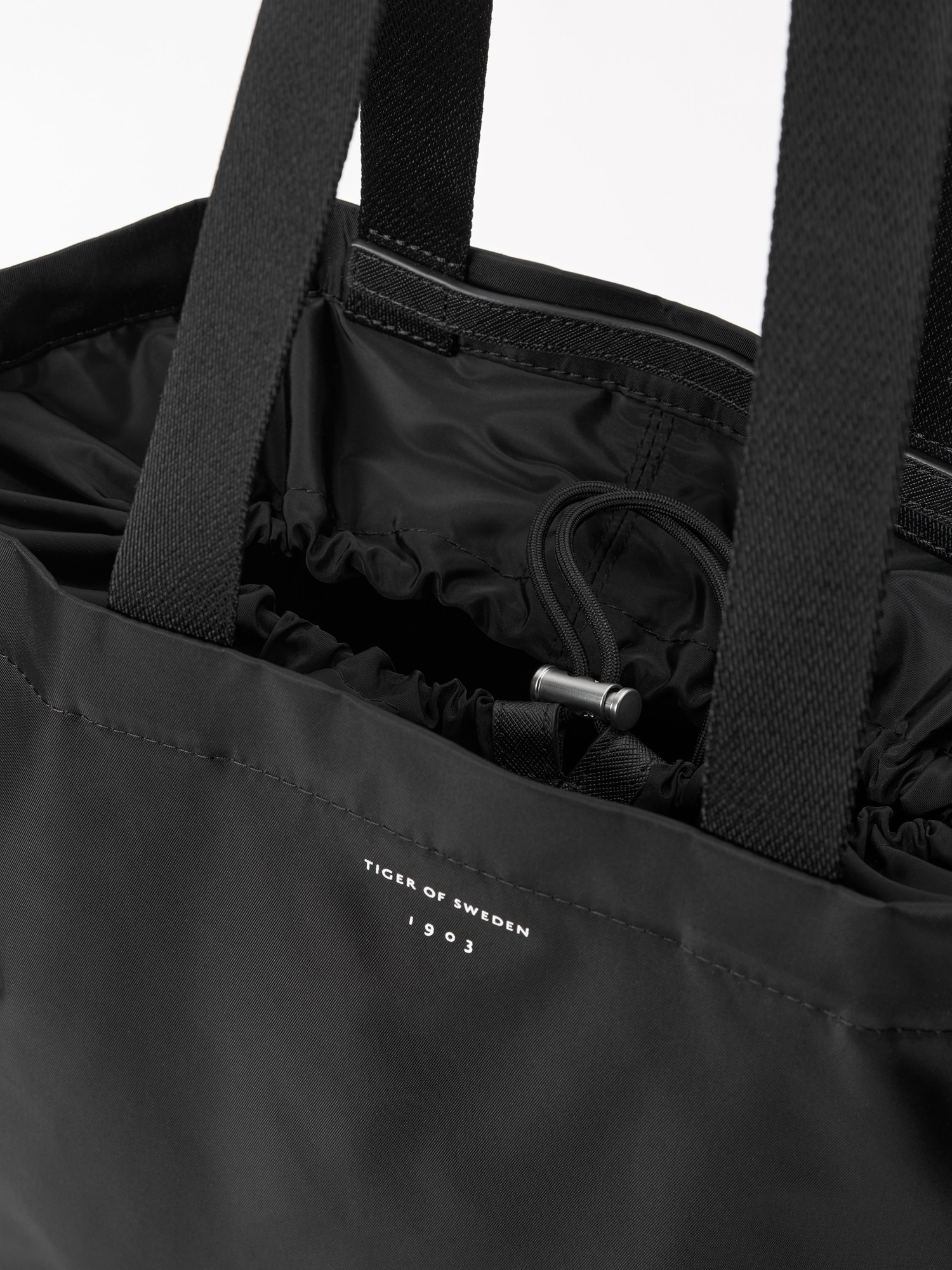 Cucu Compact Tote Bag