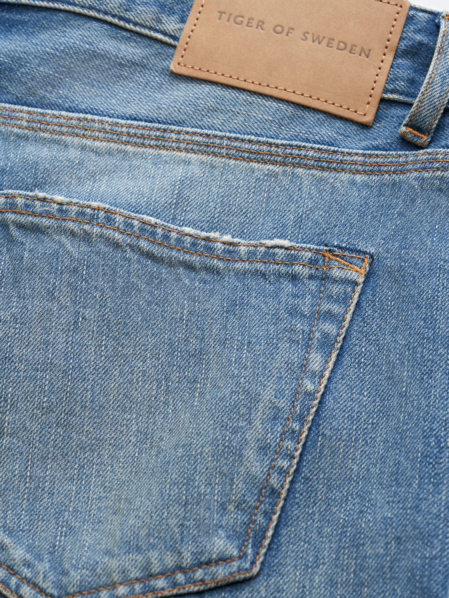 Alec Jeans