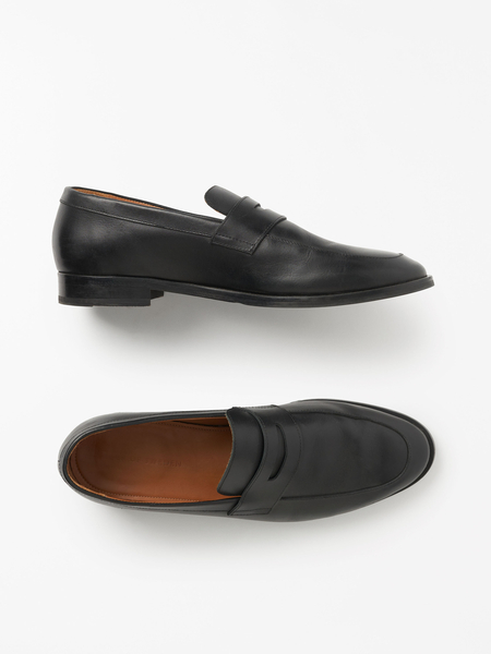 Academi Classic Leather Loafers