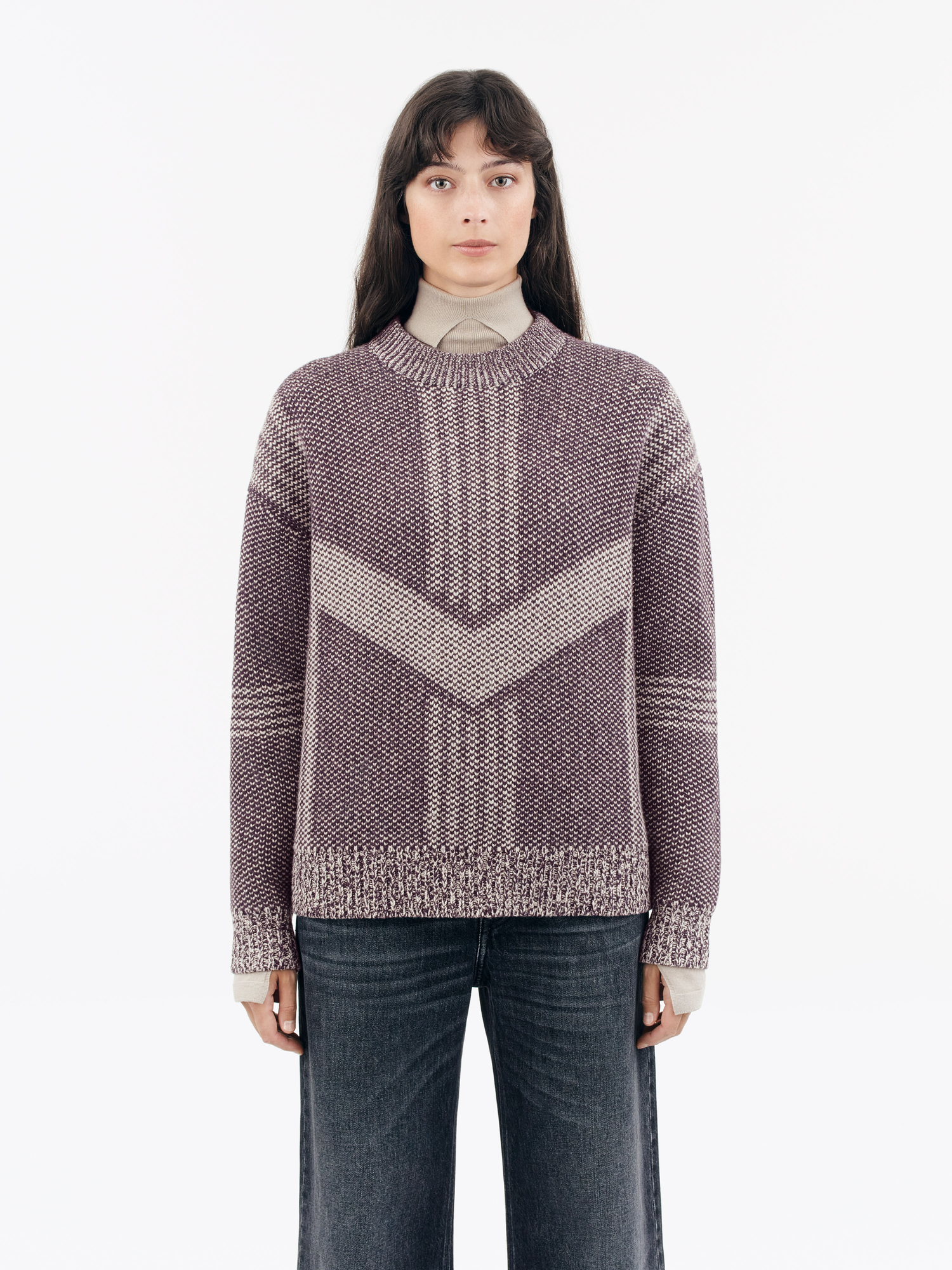 Lawin Sweater
