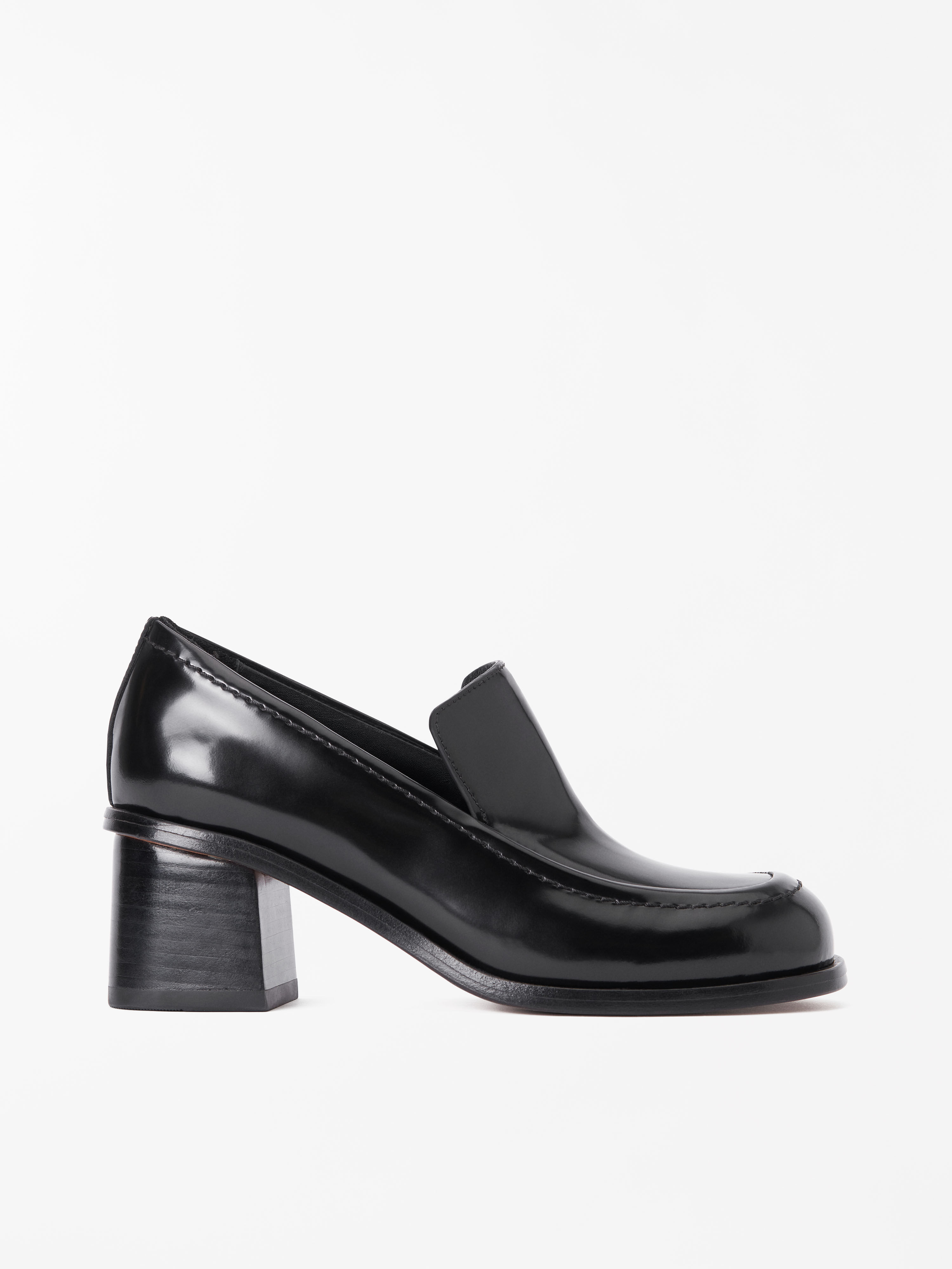 Halina Shoes In Shiny Leather