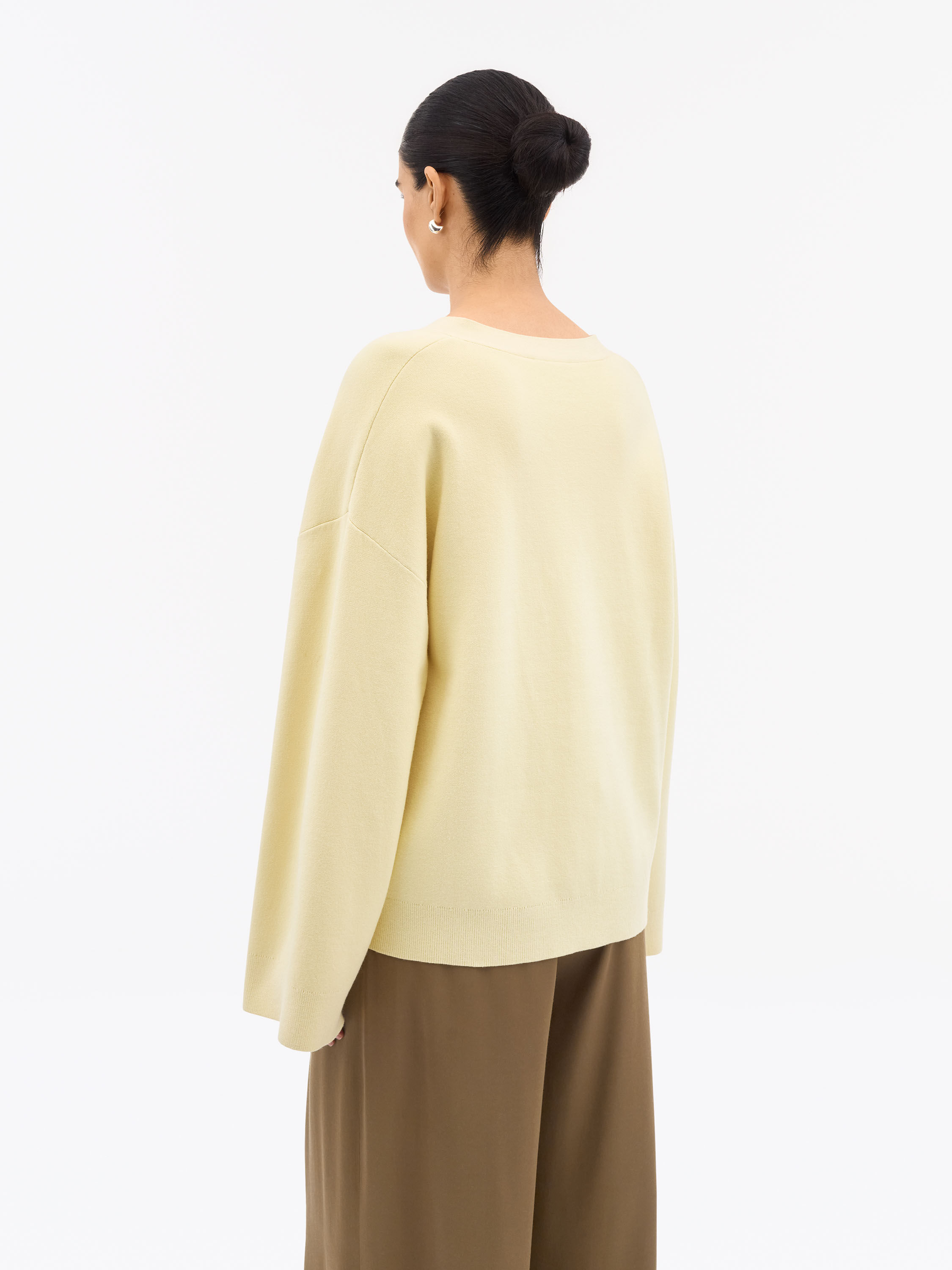 Silvyiya Strickjacke Aus Schwerem Strick 