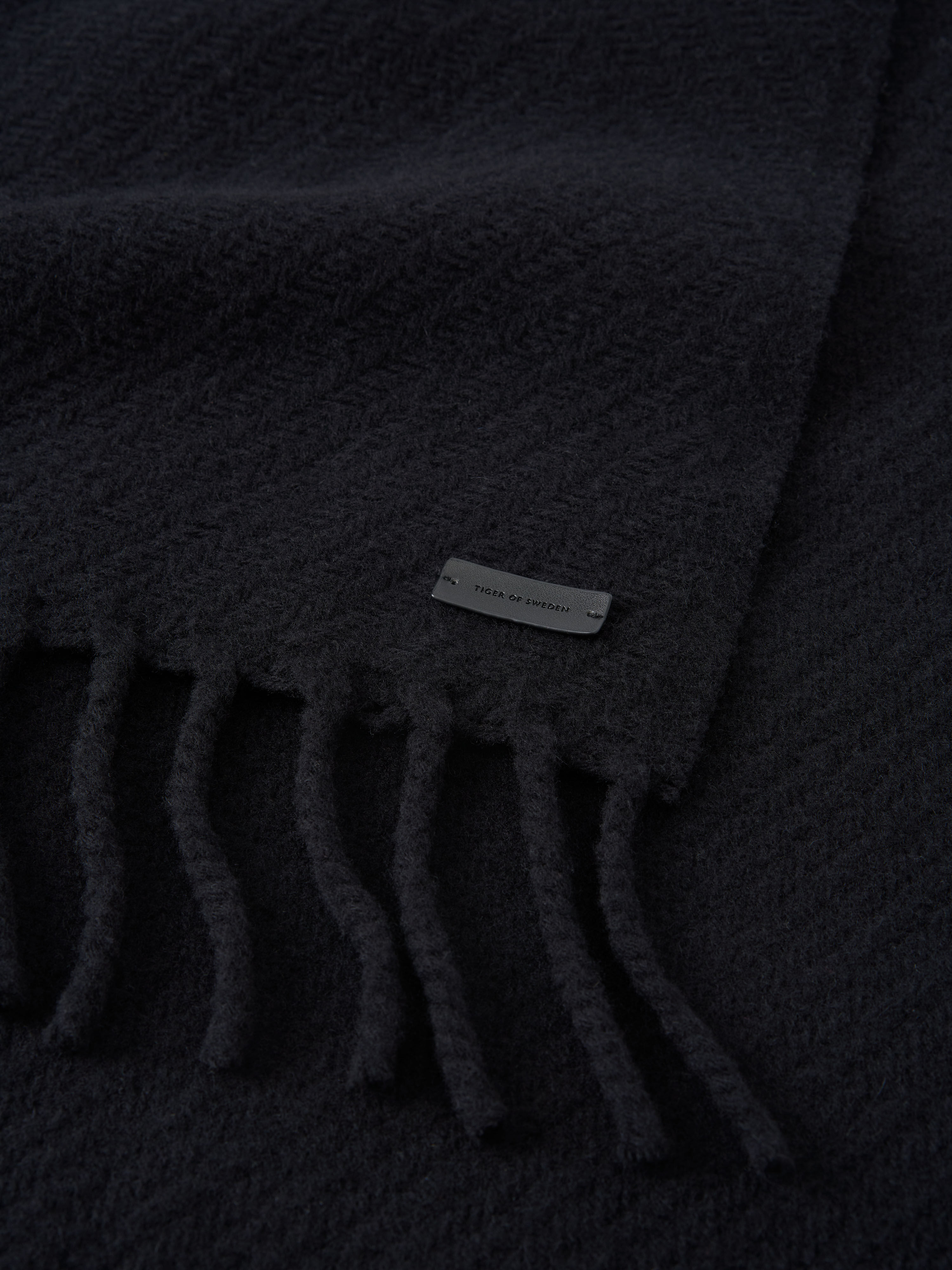 Uloru RWS Texture Wool Scarf