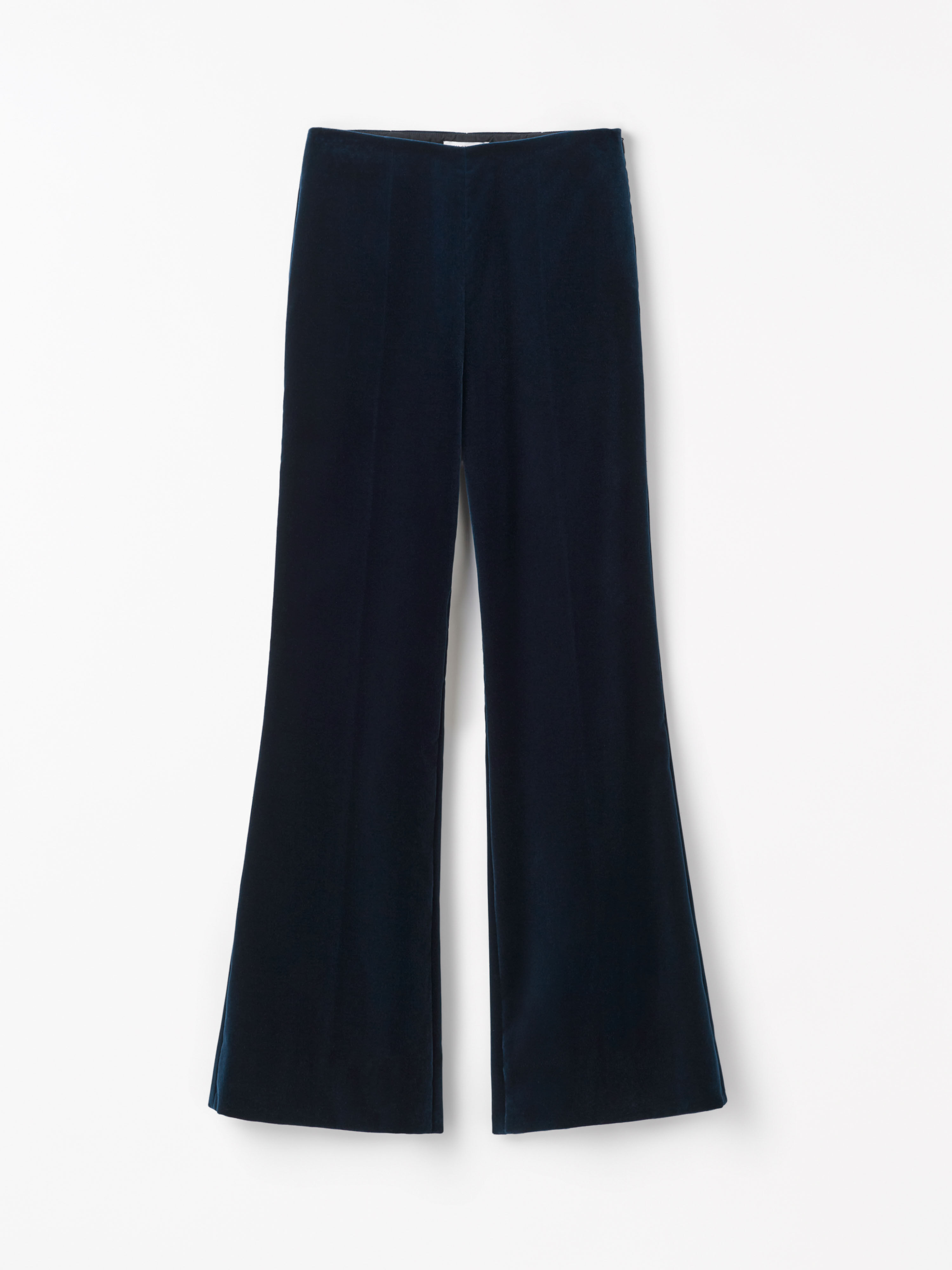 Vinda Velvet Tuxedo Suit