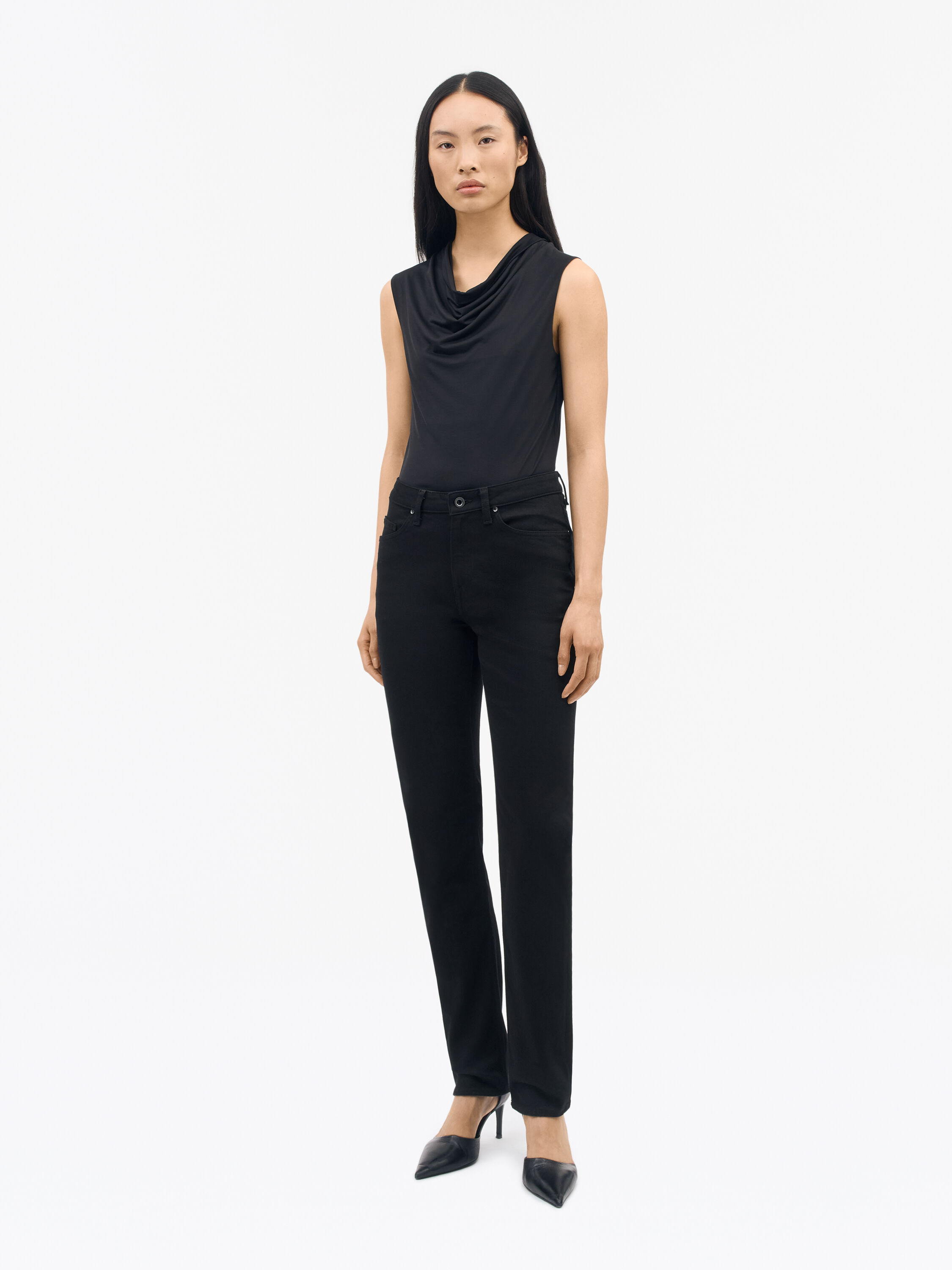 Maggie Slim-Straight Jeans