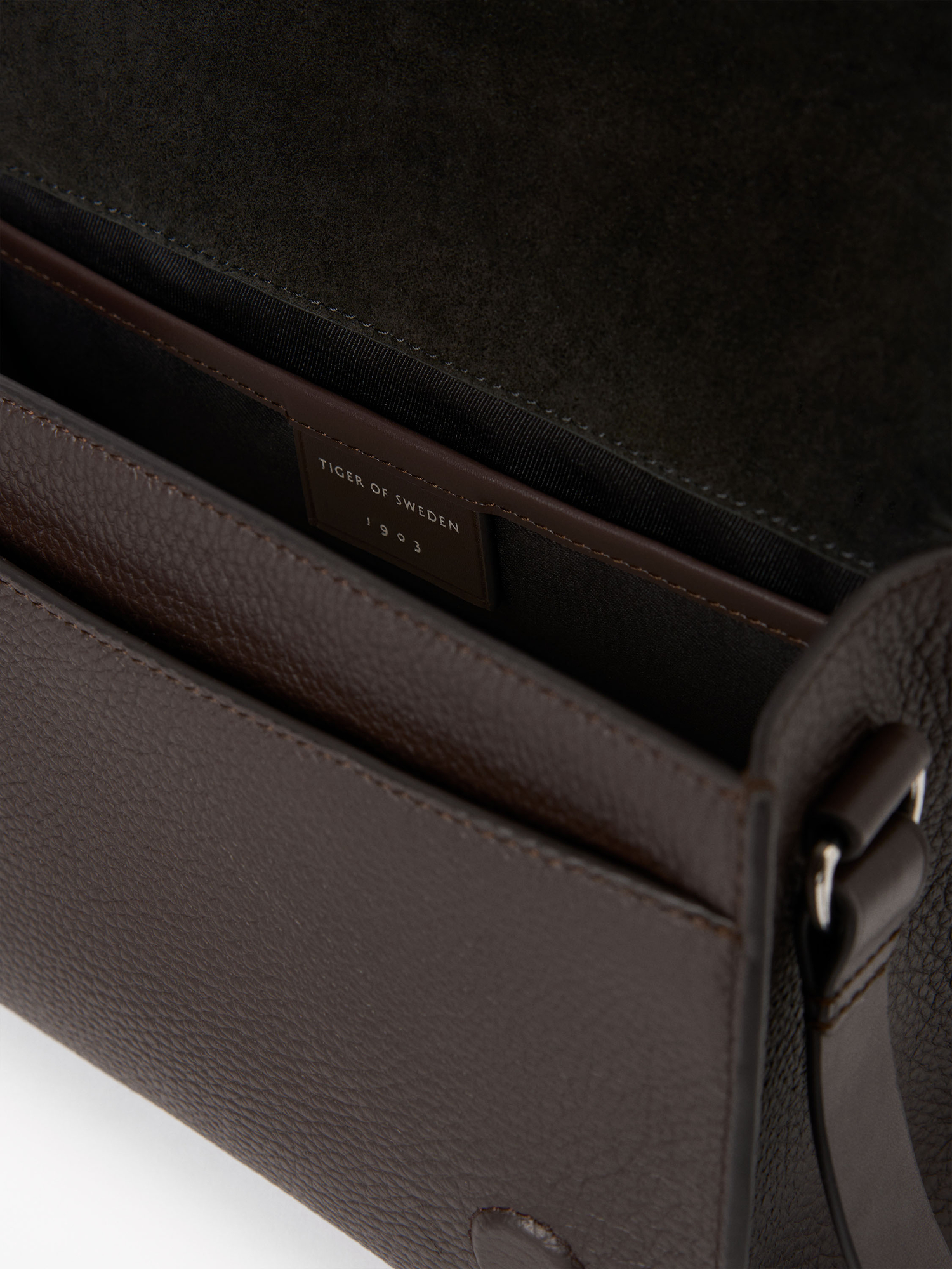 Sonti Crossbody Leather Bag