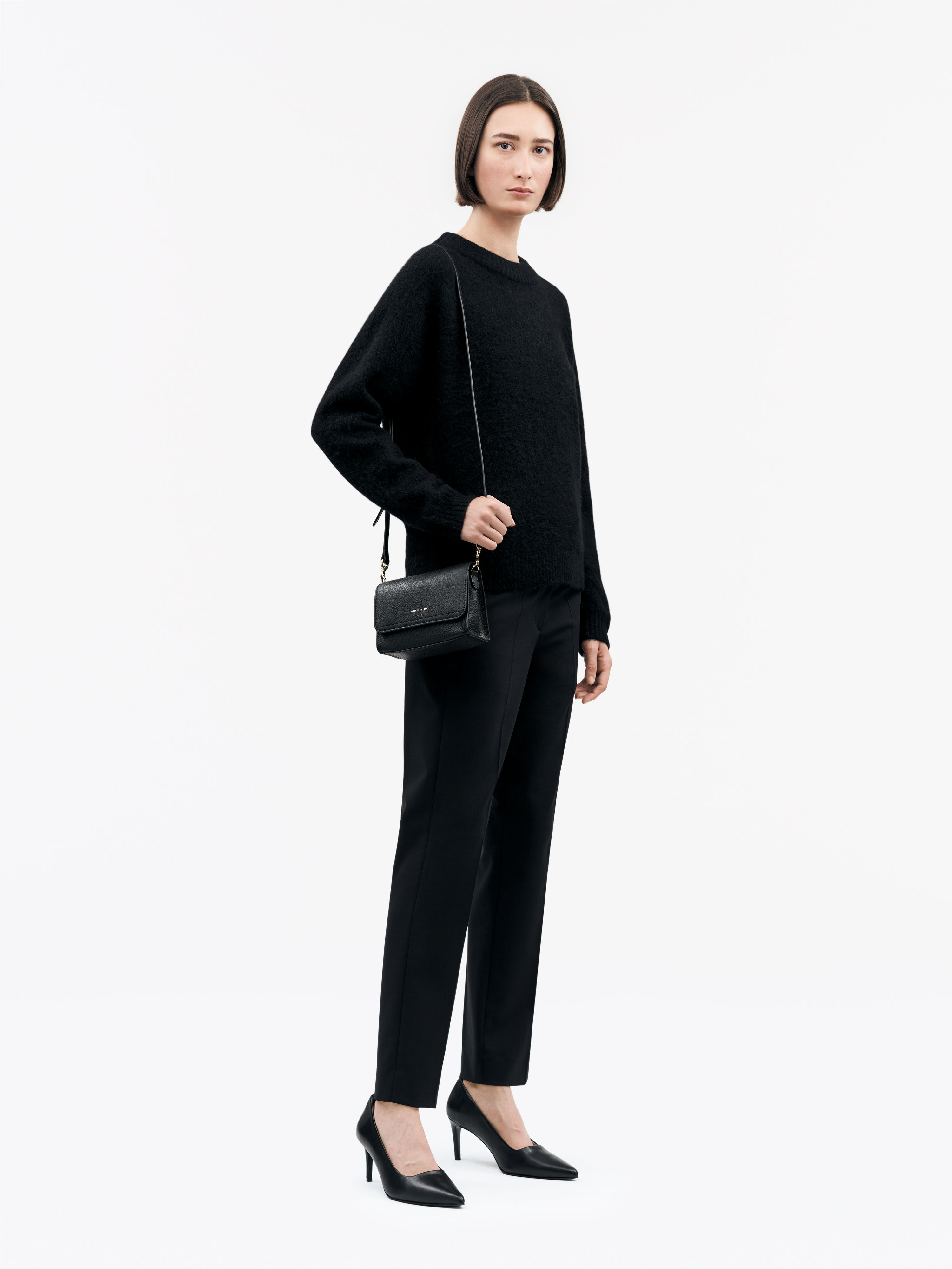 ★BLACKUP★ RAVE Rave Shoulder Bag (UP323CBG76) 2color Magnetic closure black Ravea Bag | Tiger Of Sweden