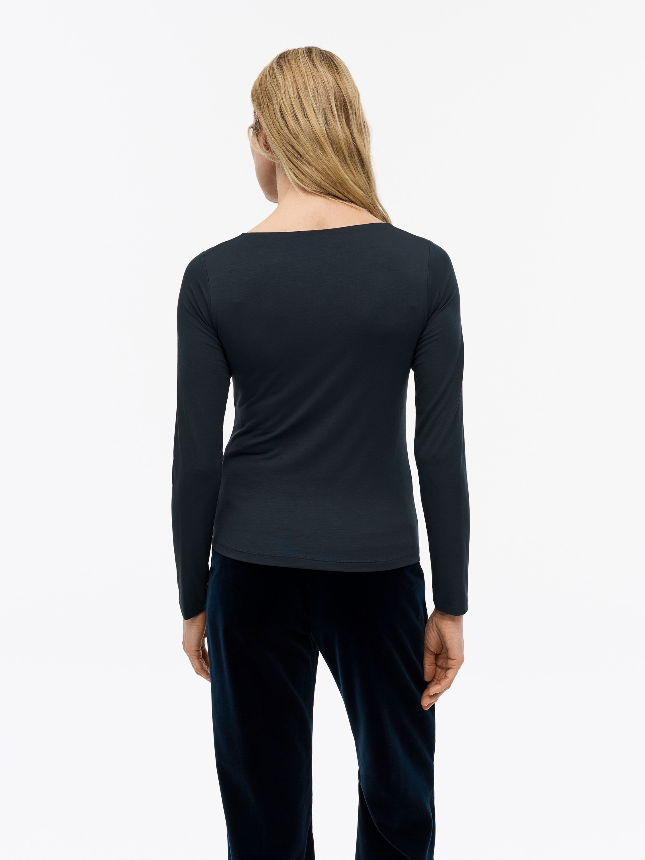 Elois Long-Sleeved T-Shirt