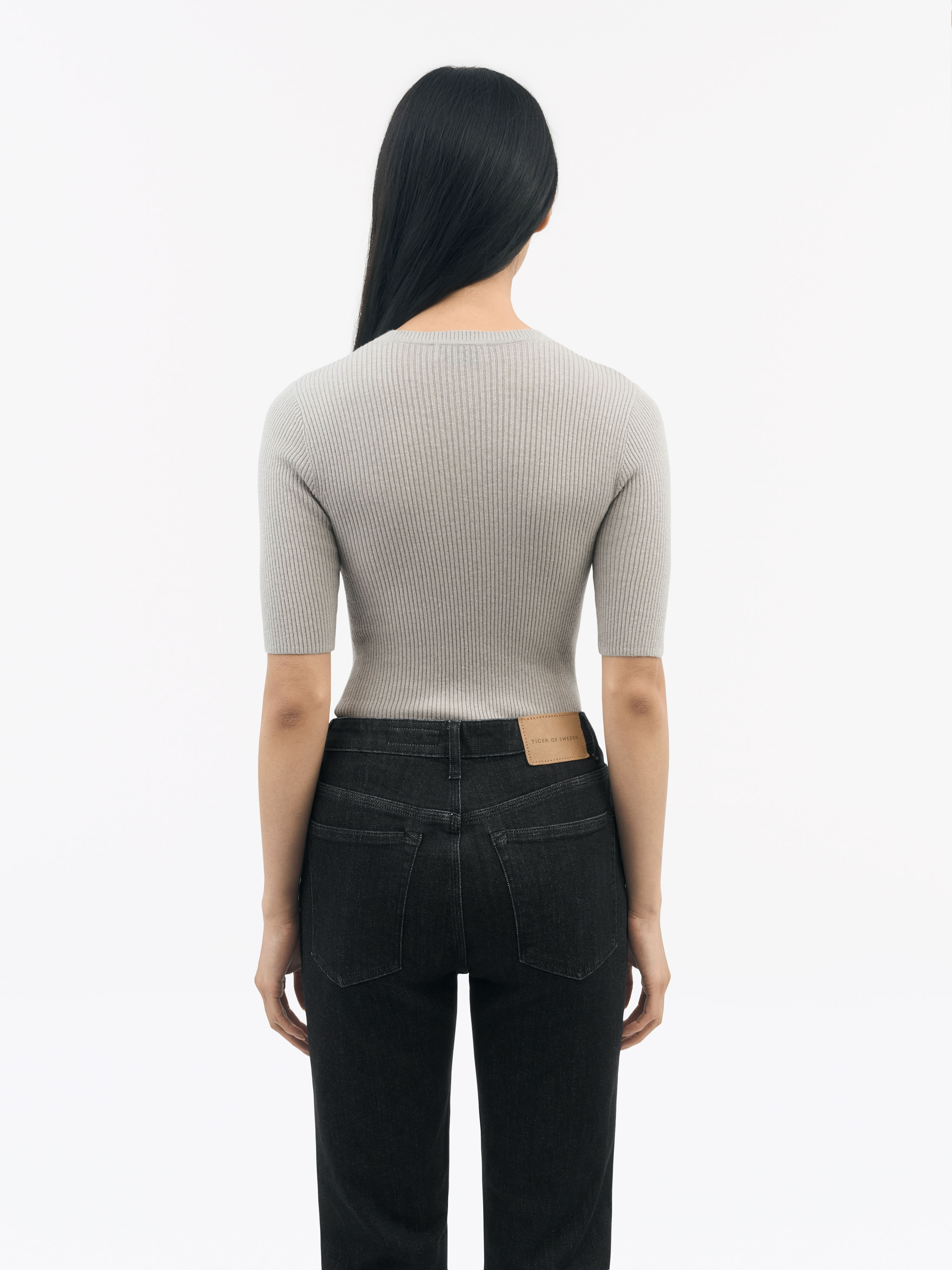 Orvi 2 Ribbet T-shirt