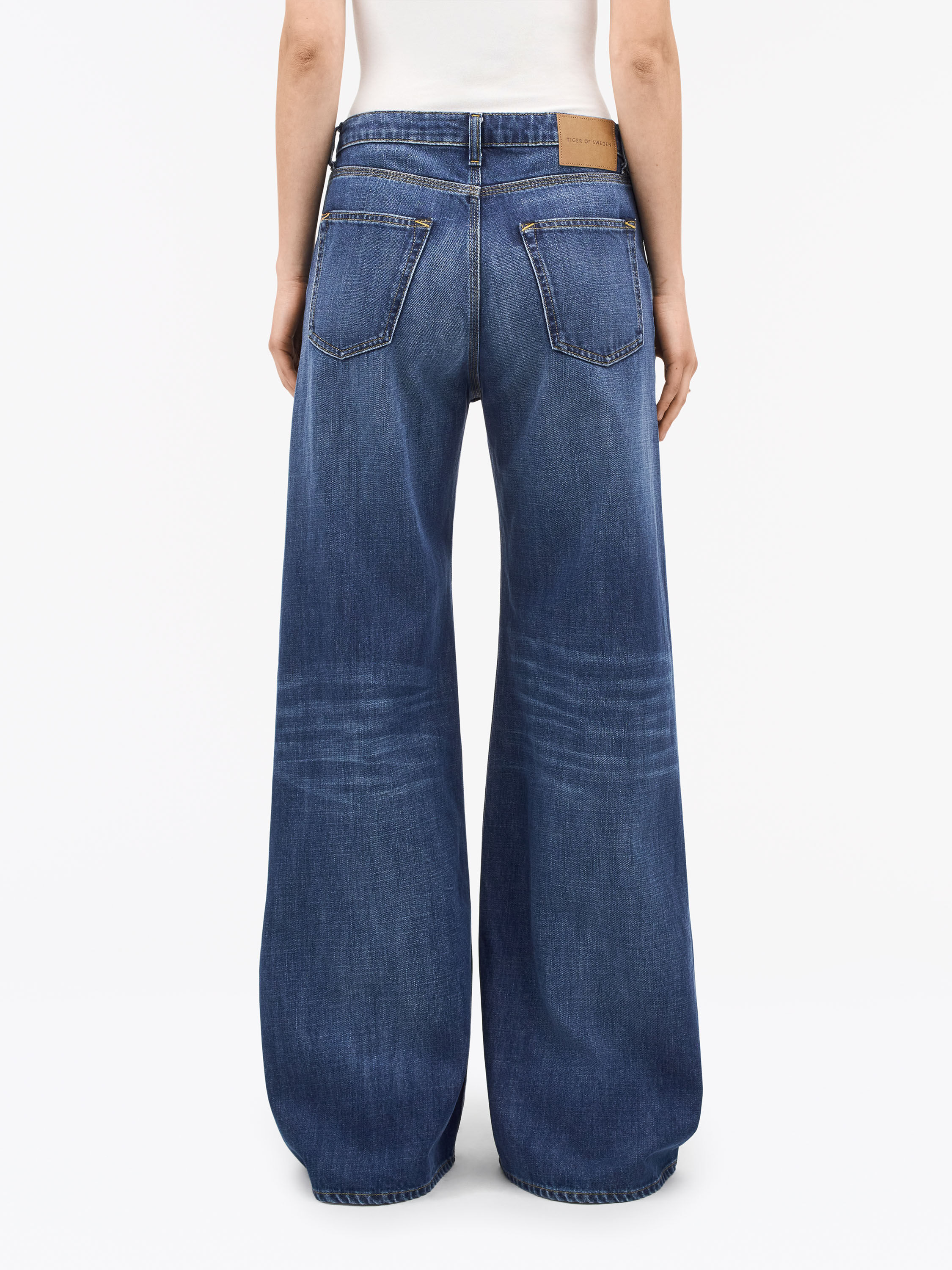 Kinne Relaxed-Fit Jeans
