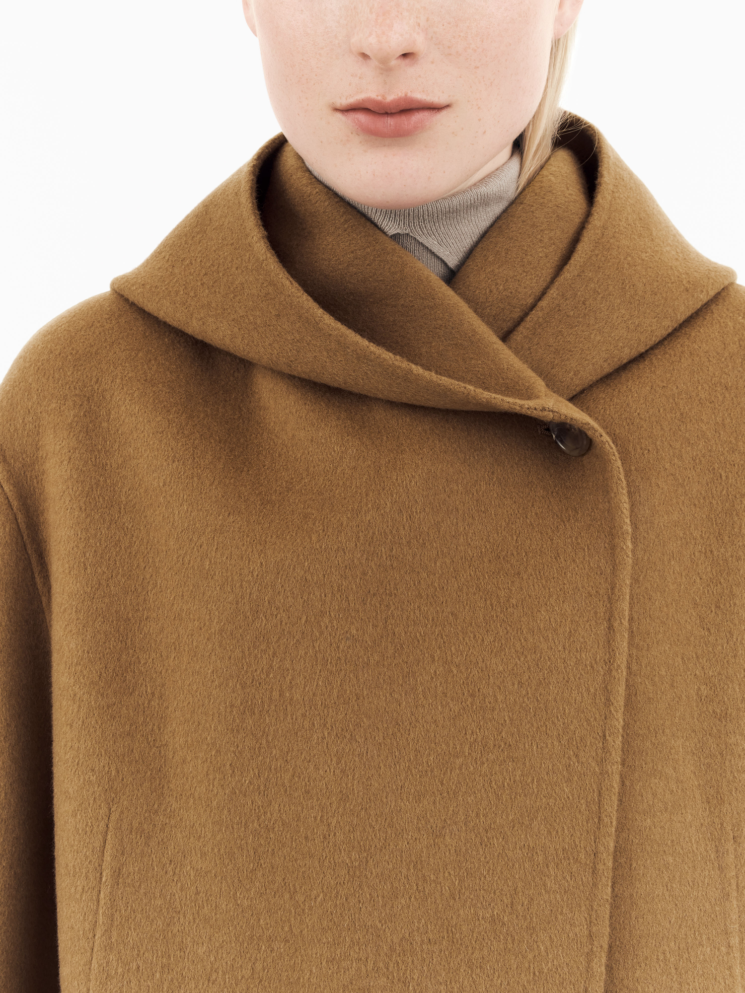 Alesia Coat