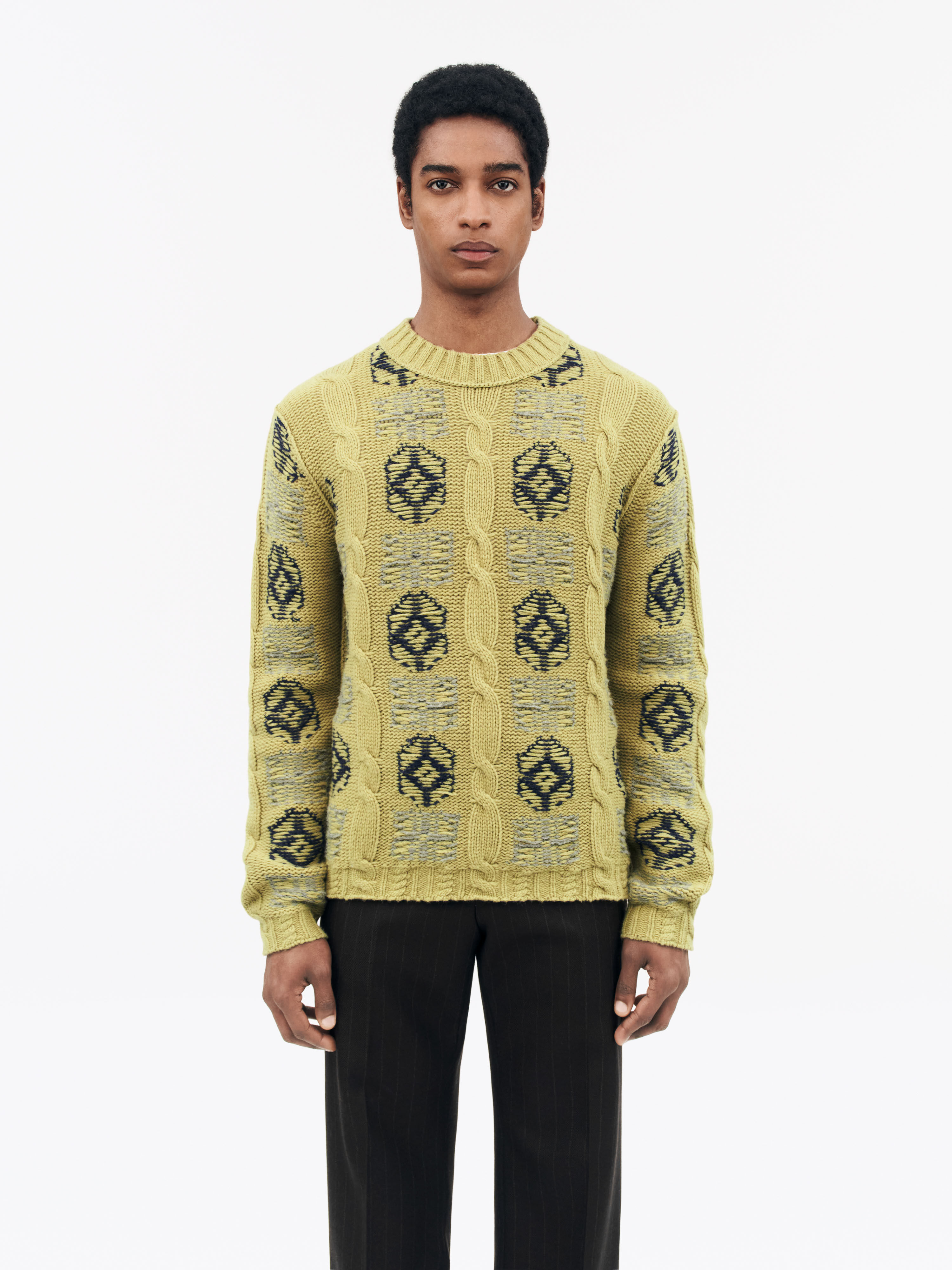 Arnol Pullover