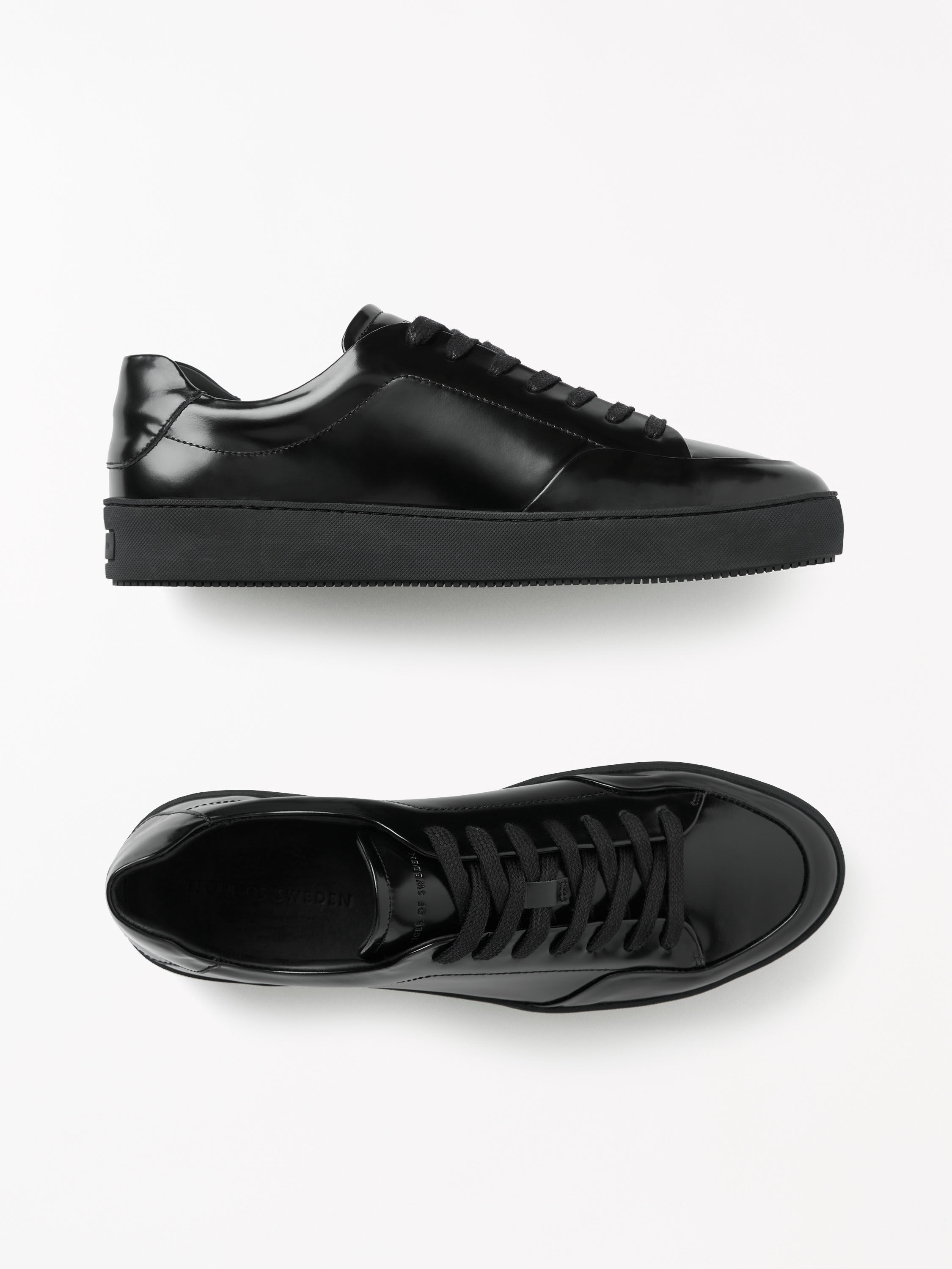 Sinny High-Shine Sneakers