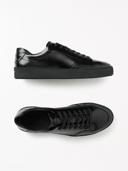 Sinny High-Shine Sneakers