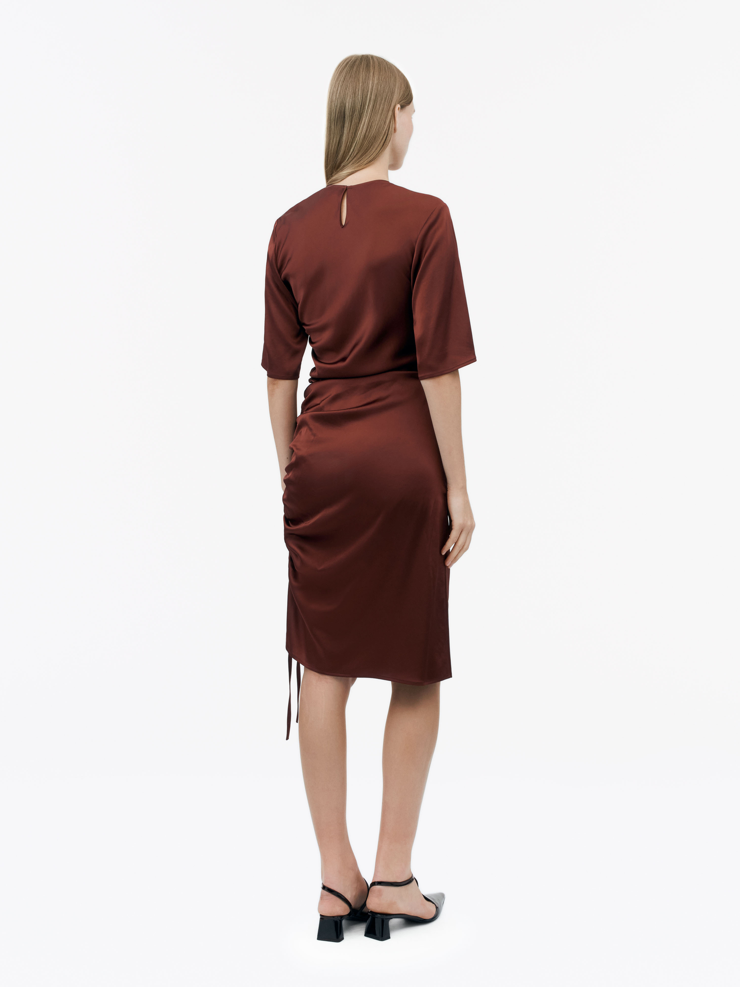 Iovan Slim Fit Dress