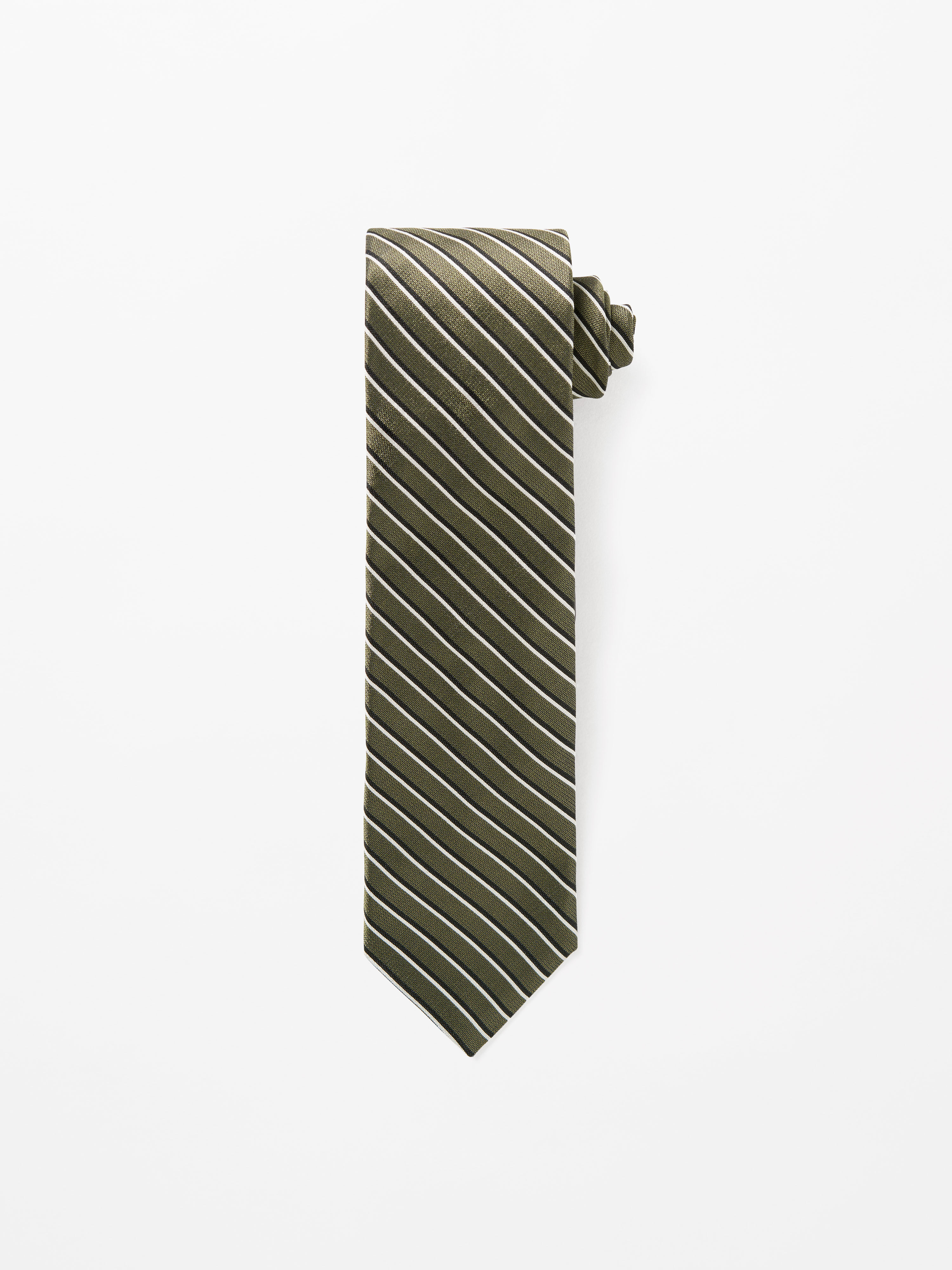 Titus Tie