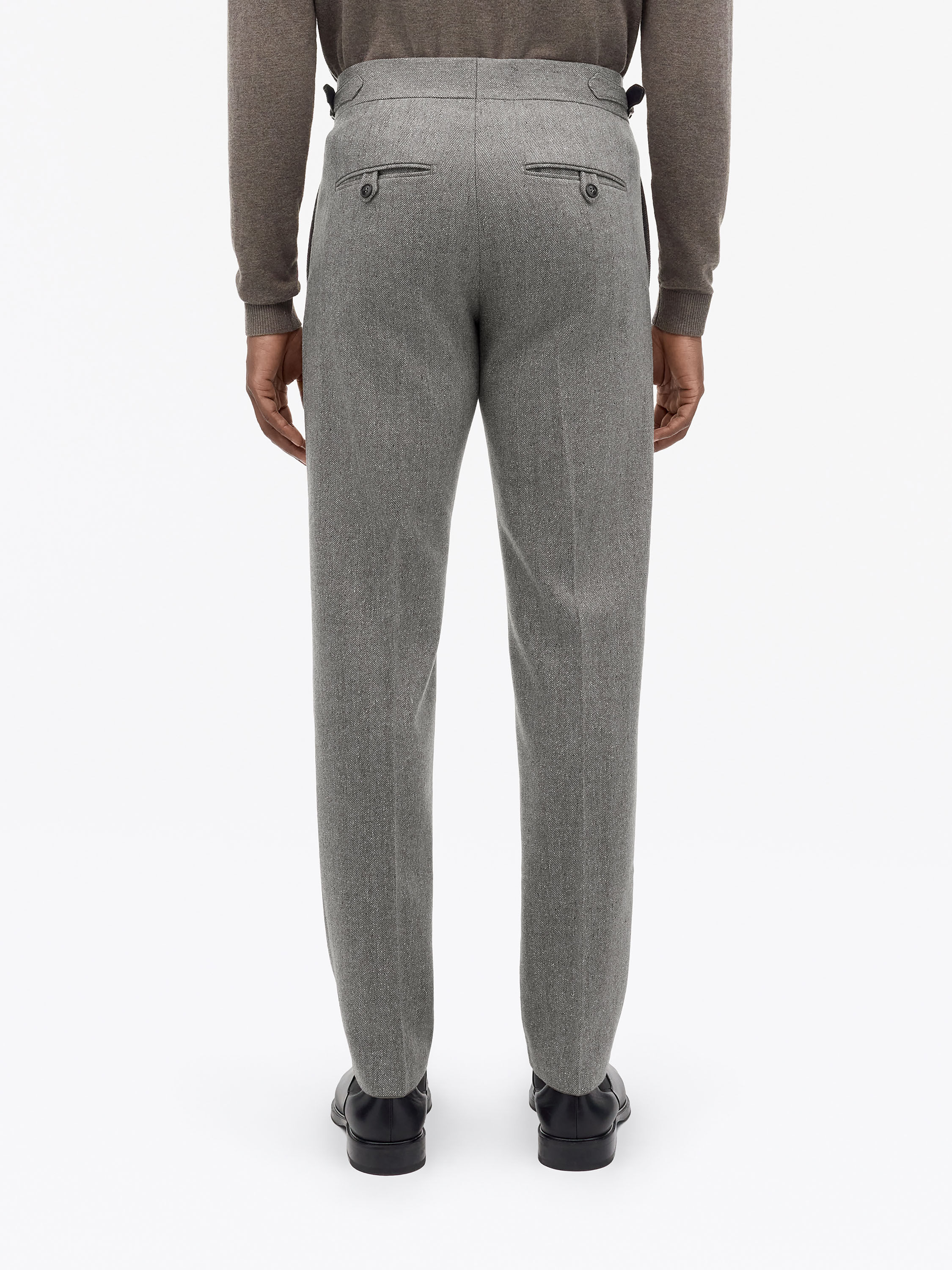 Justin P Herringbone Suit