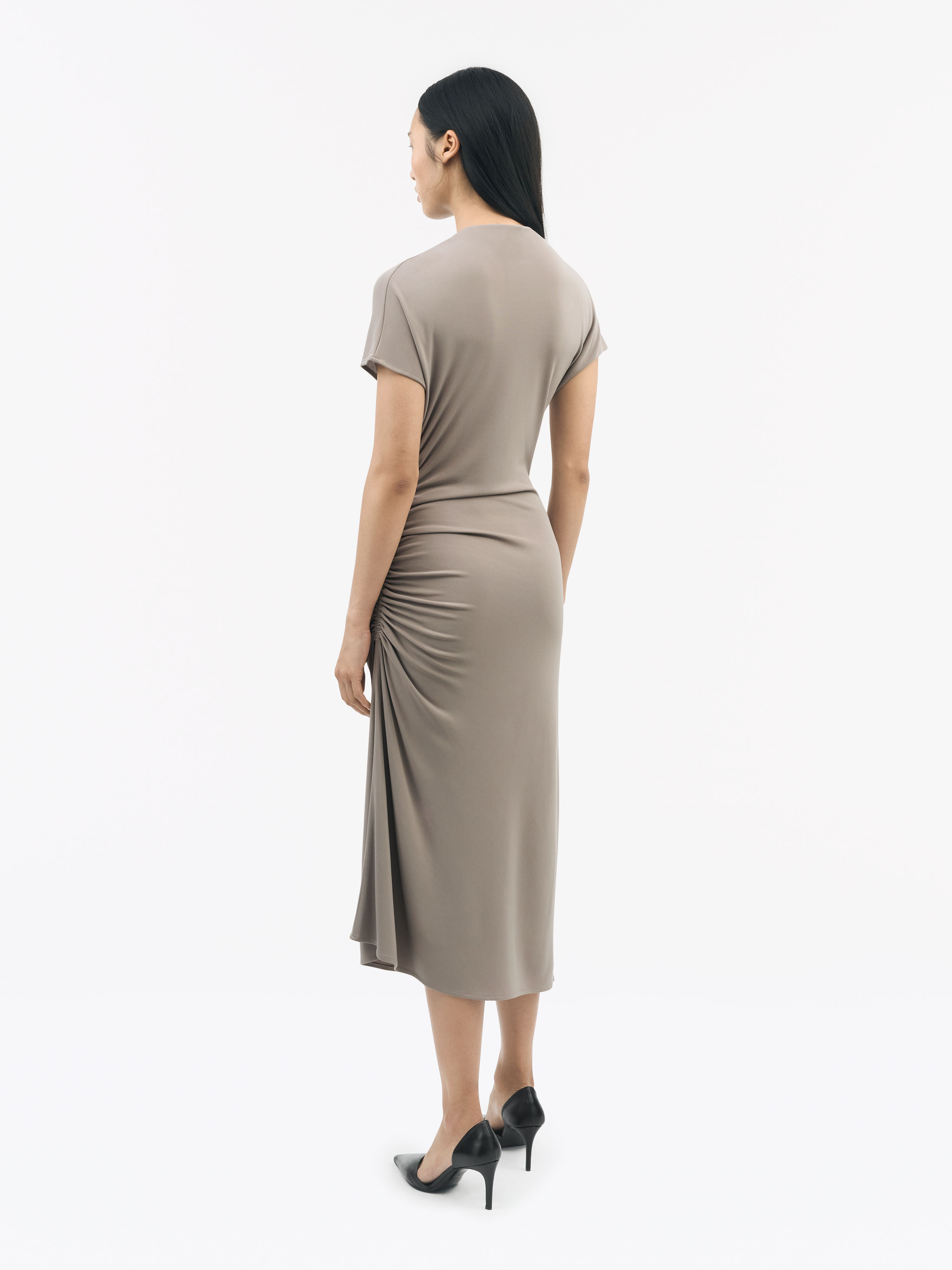 ワンピース GREY VISCOSE DRESS Aliz Slip-on drapey matte Viscose Dress | Tiger Of Sweden