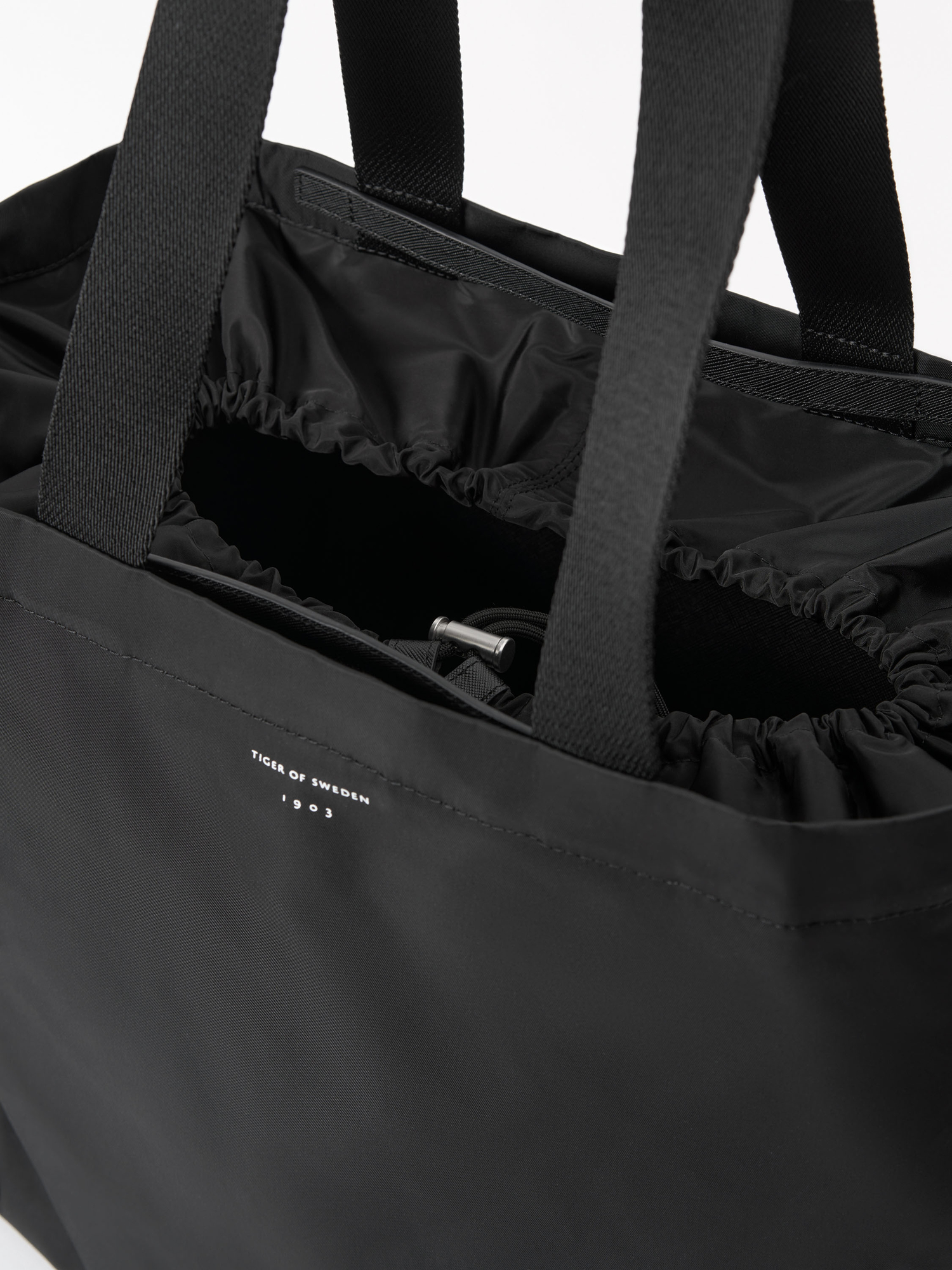 Pera Nylon Tote Bag