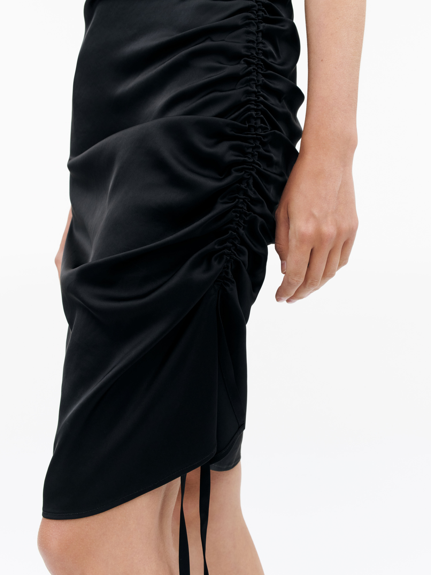 Iovan Slim Fit Dress