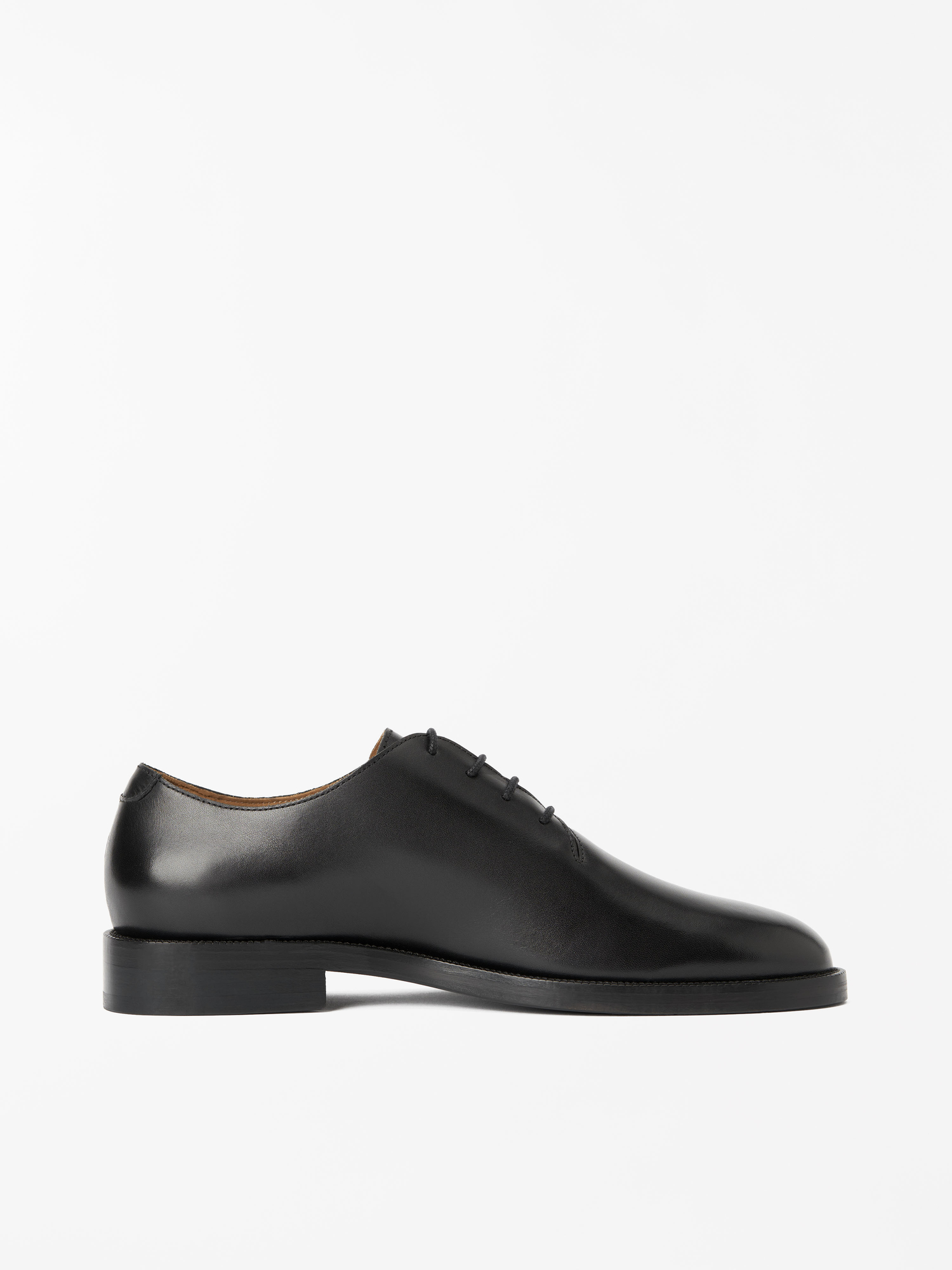 Nupto Shoes