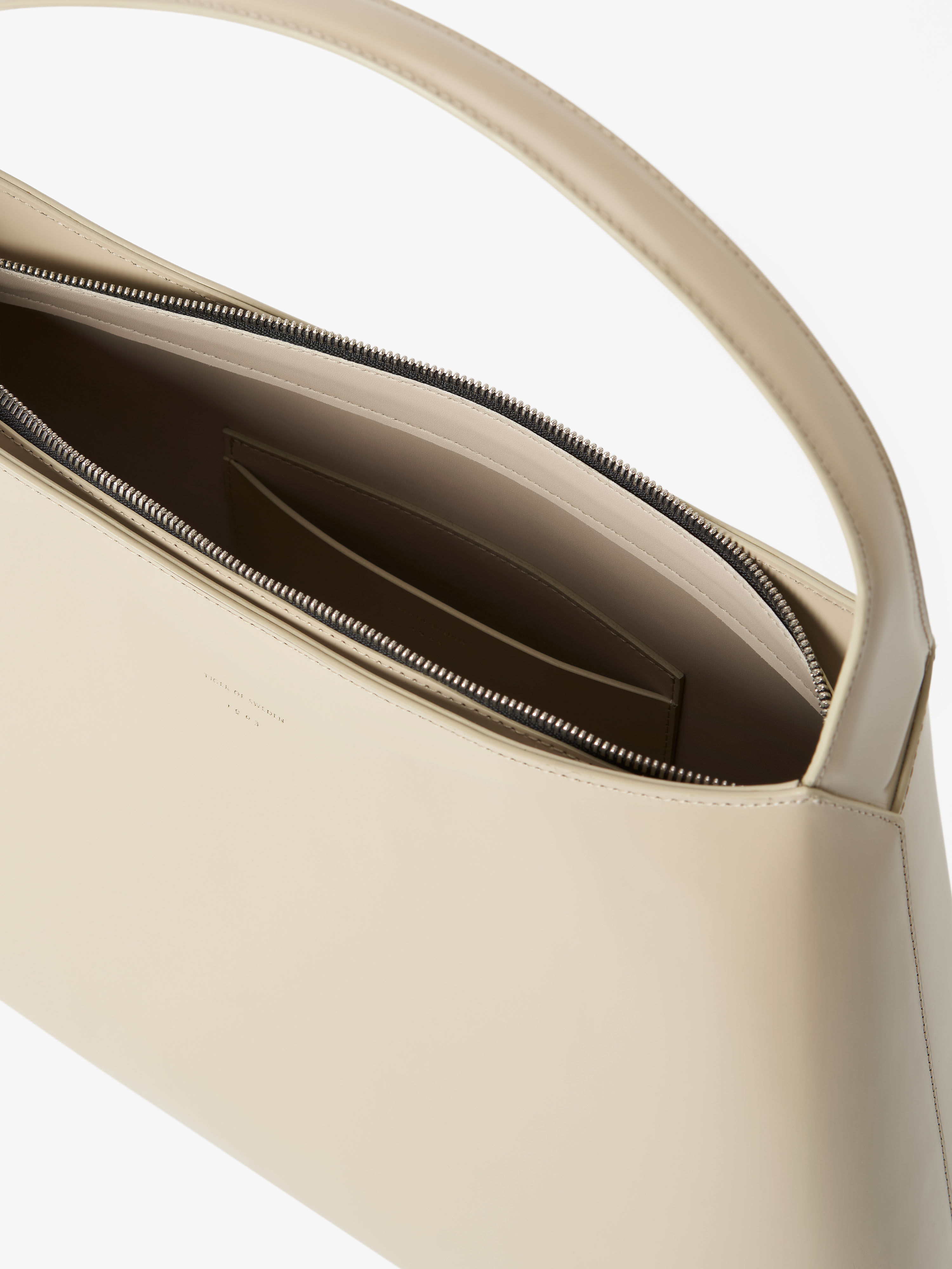 Neira Classic Work Handbag