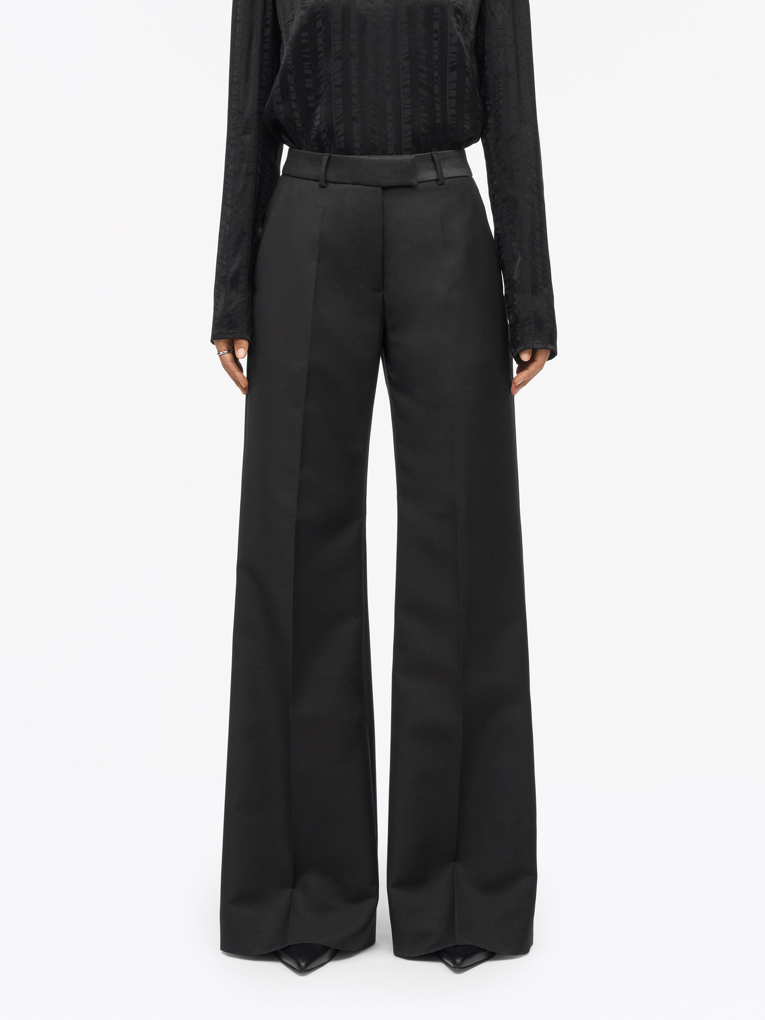 Hedvi Modern Flared Trousers