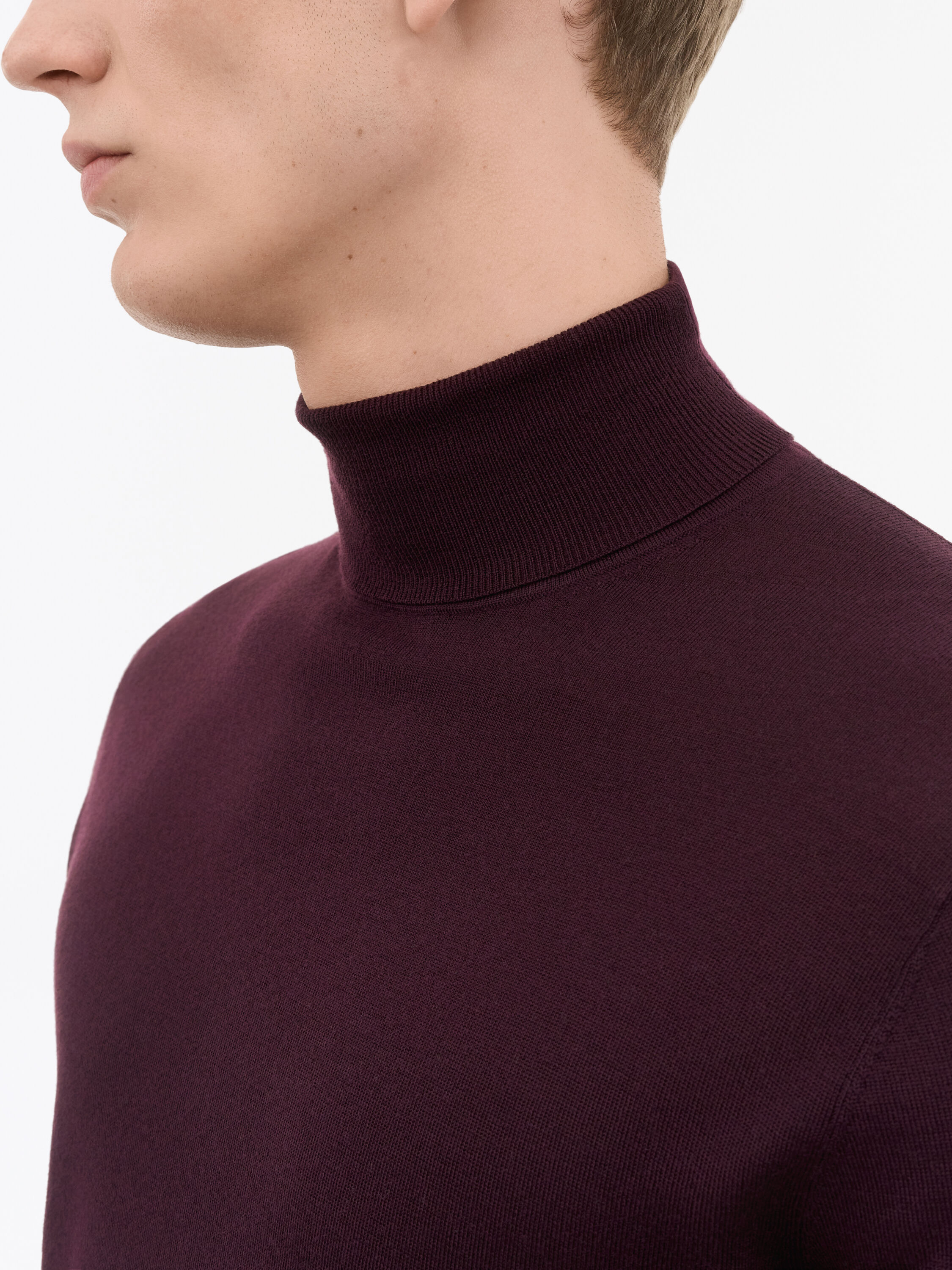 Nevile RWS Turtleneck Merino Sweater