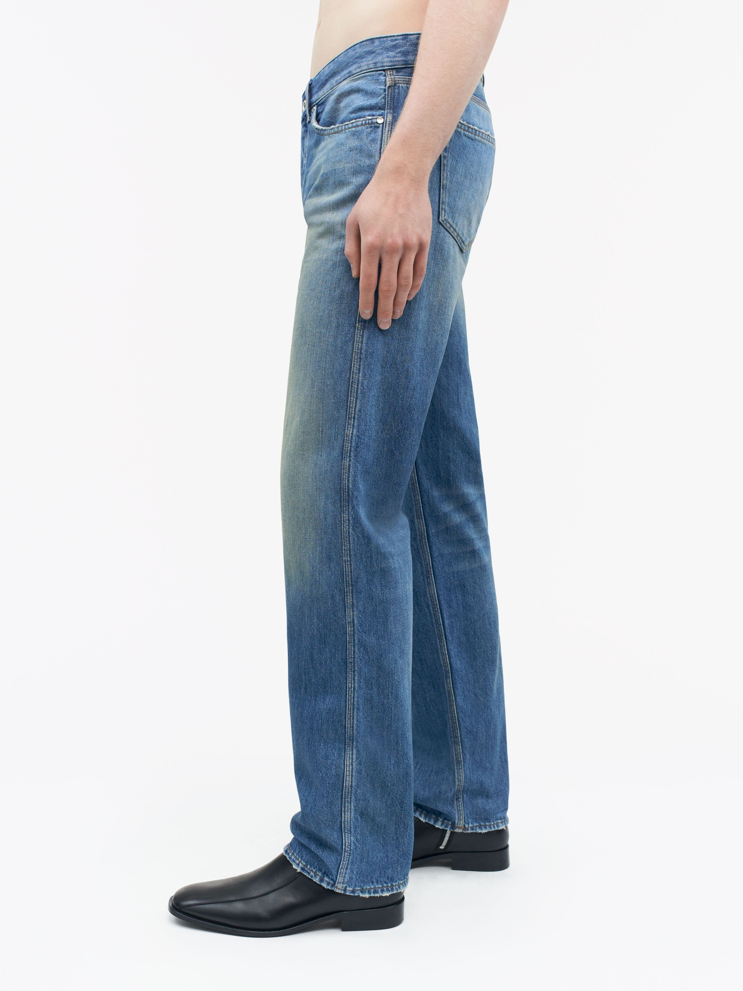 Alec Jeans