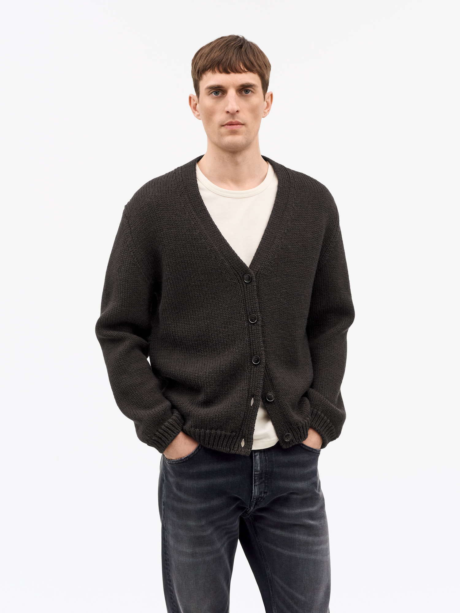 Charlie Schwedischer Wollcardigan