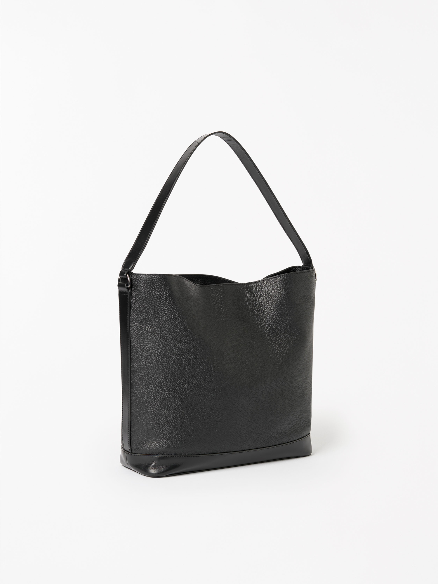 Foru Tasche Aus Genarbtem Leder