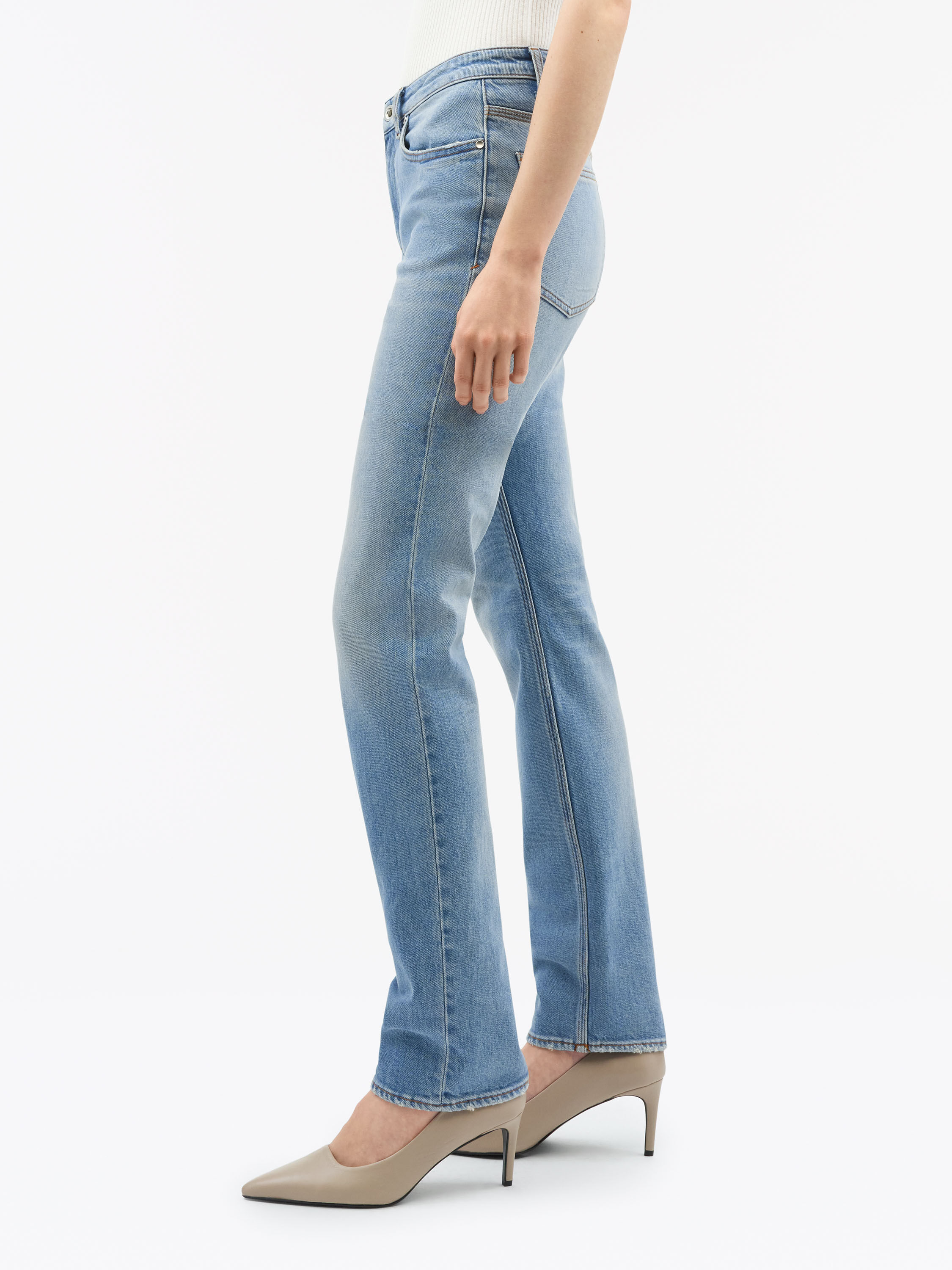 Maggie Function Slim-Fit Jeans