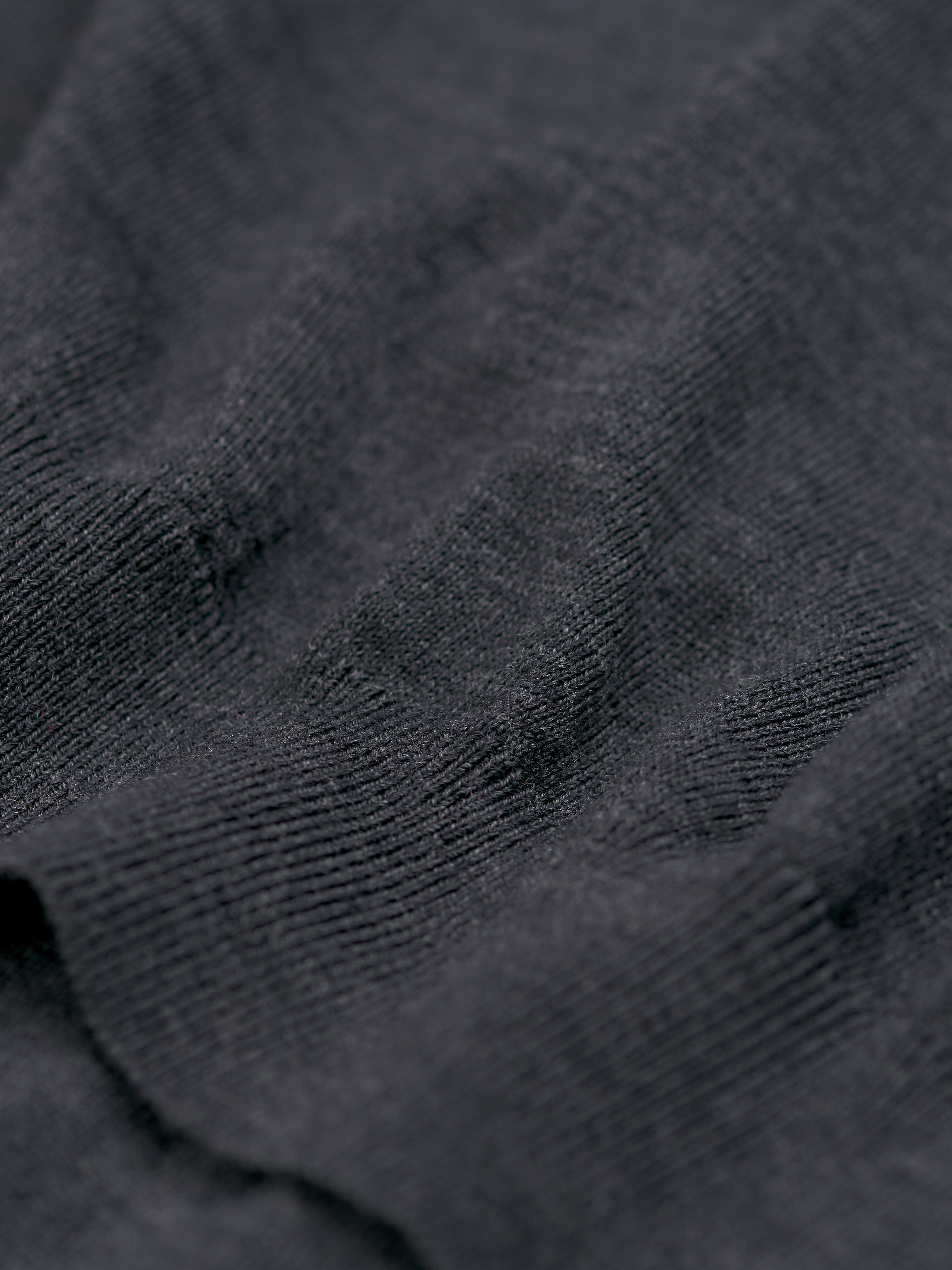 Rael V-Neck Pullover