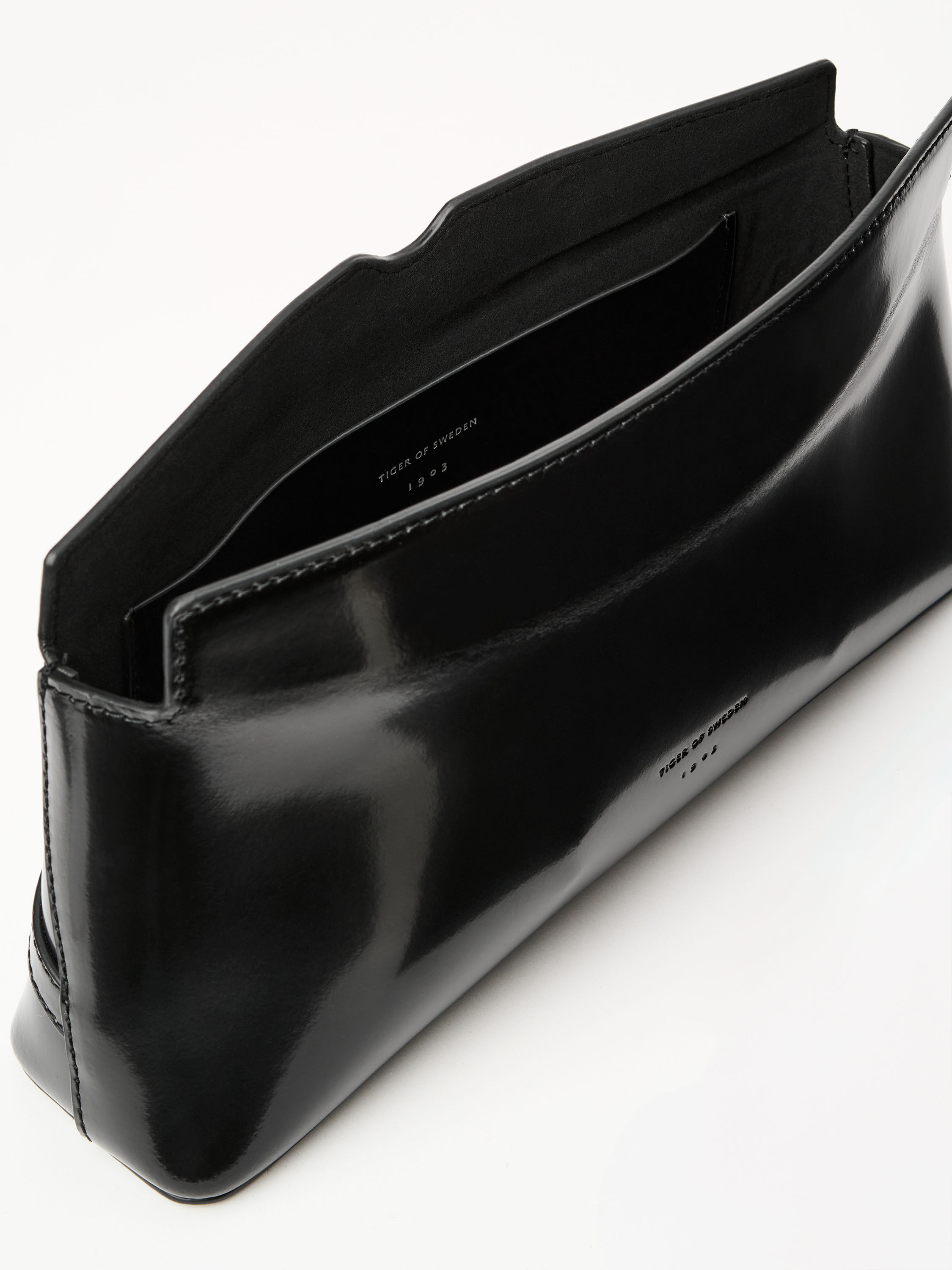 Vesperi Abendclutch