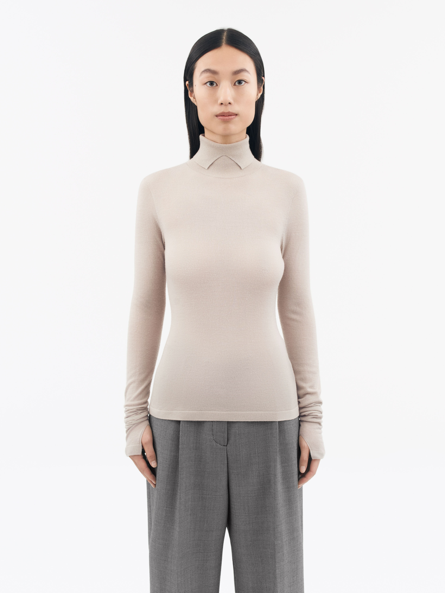 Aminha Sweater