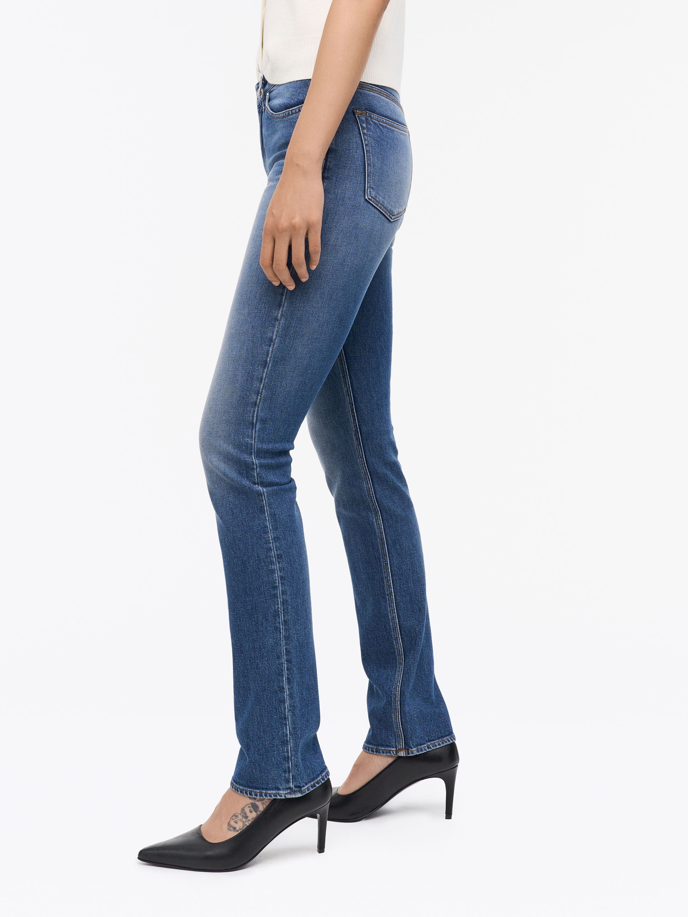 Maggie Terra Comfort-Stretch Denim