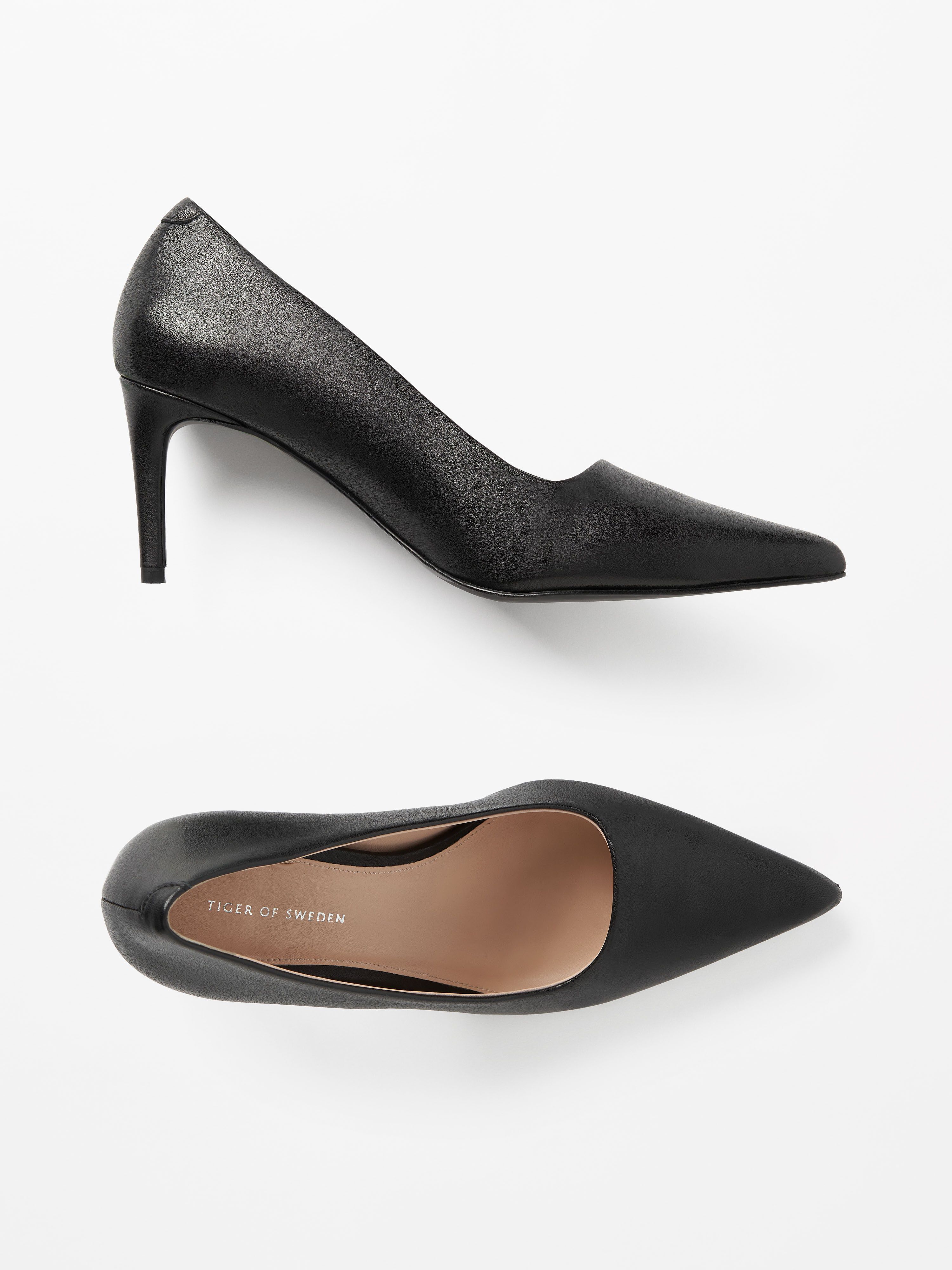 Cliniala Leather Pumps