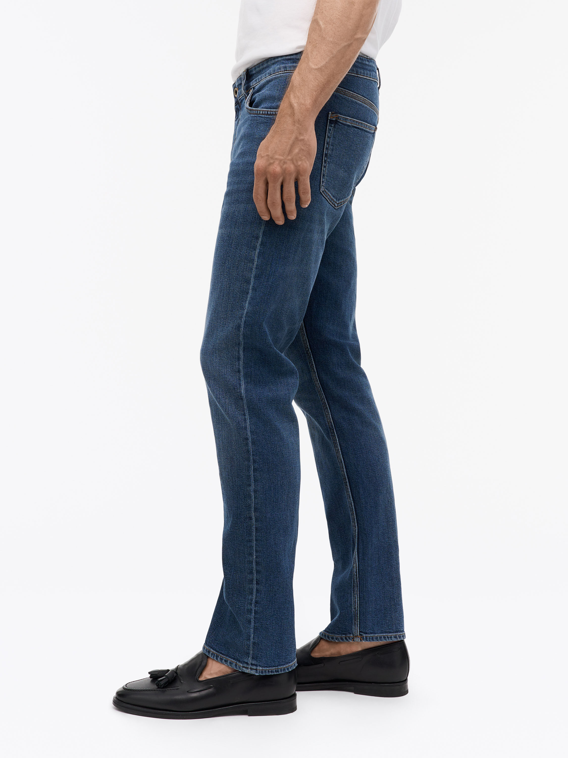 Des Cluster Slim-Straight Jeans