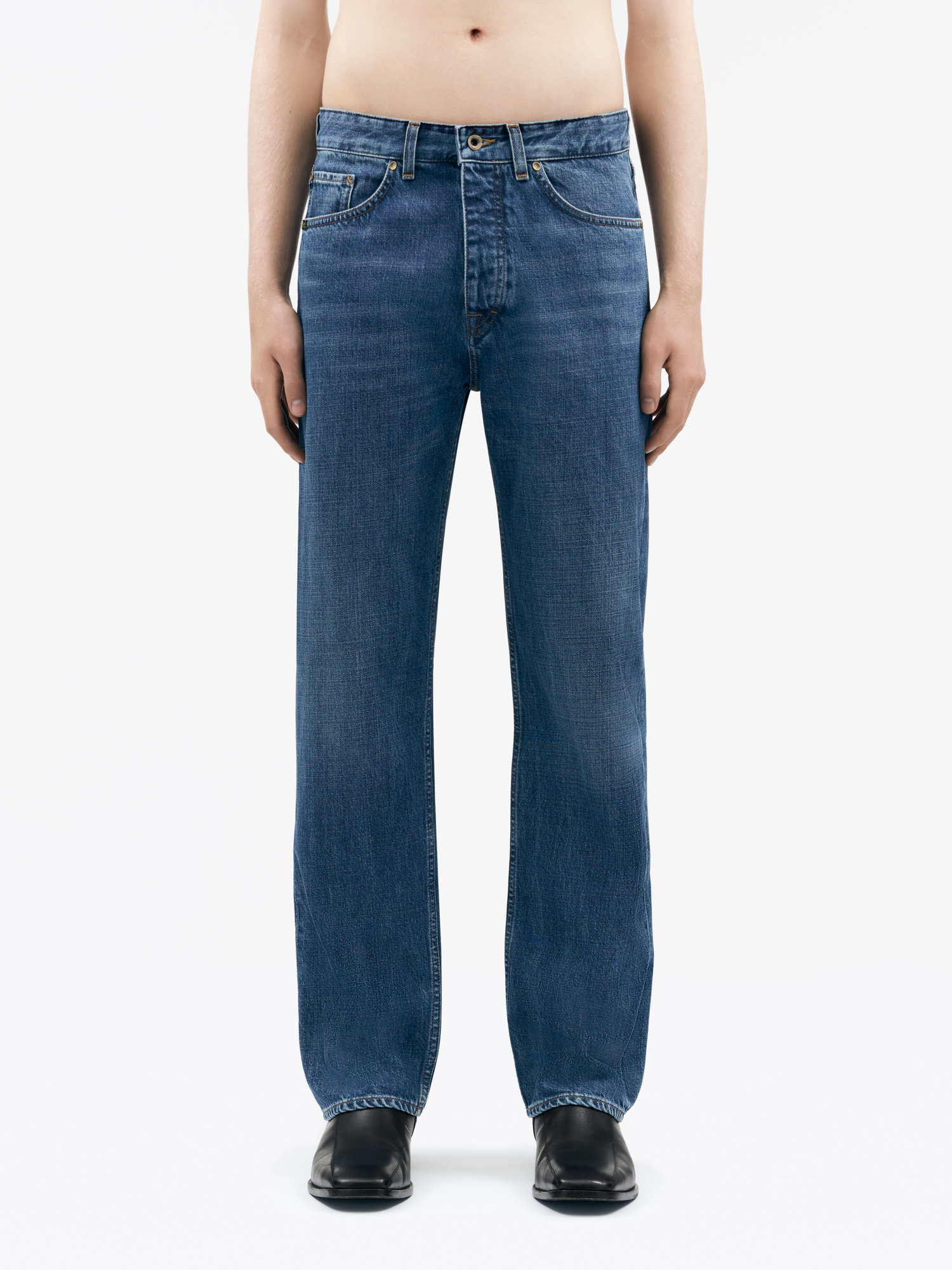 Alec Jeans