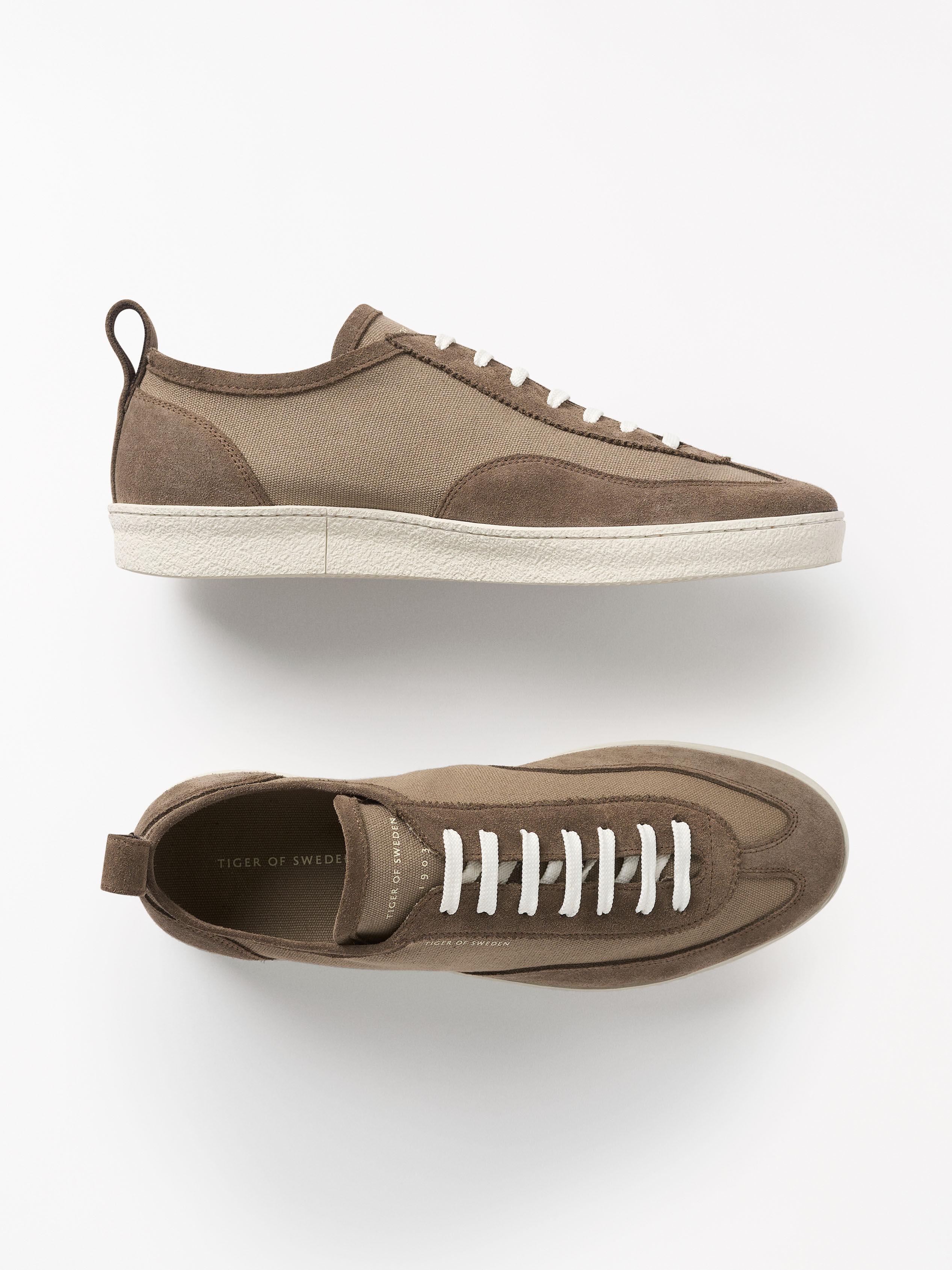 Exora Canvas Sneakers