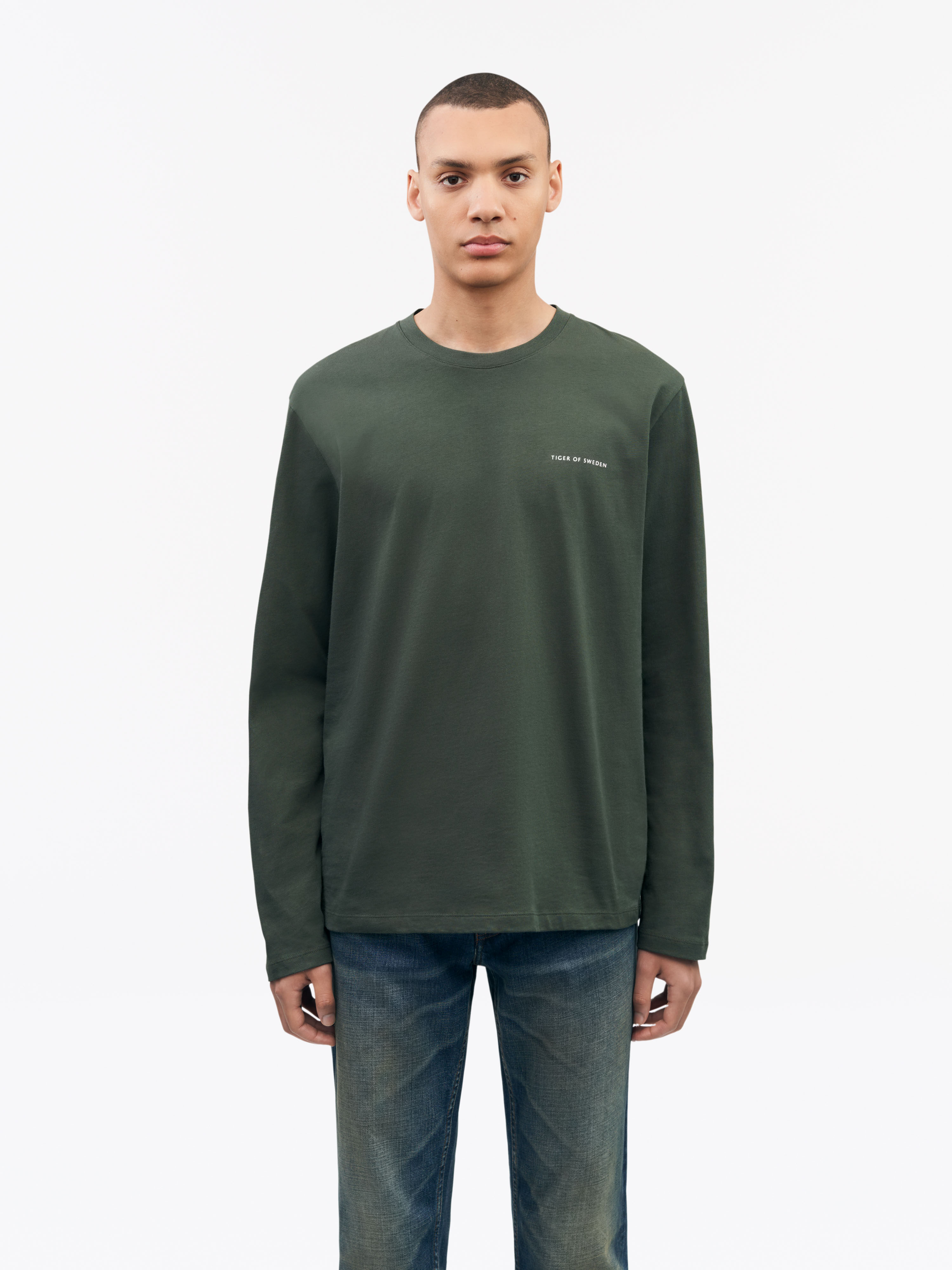 【関税込み】Tiger of Sweden トープ Pro Tシャツ Pro T-Shirt | Tiger Of Sweden